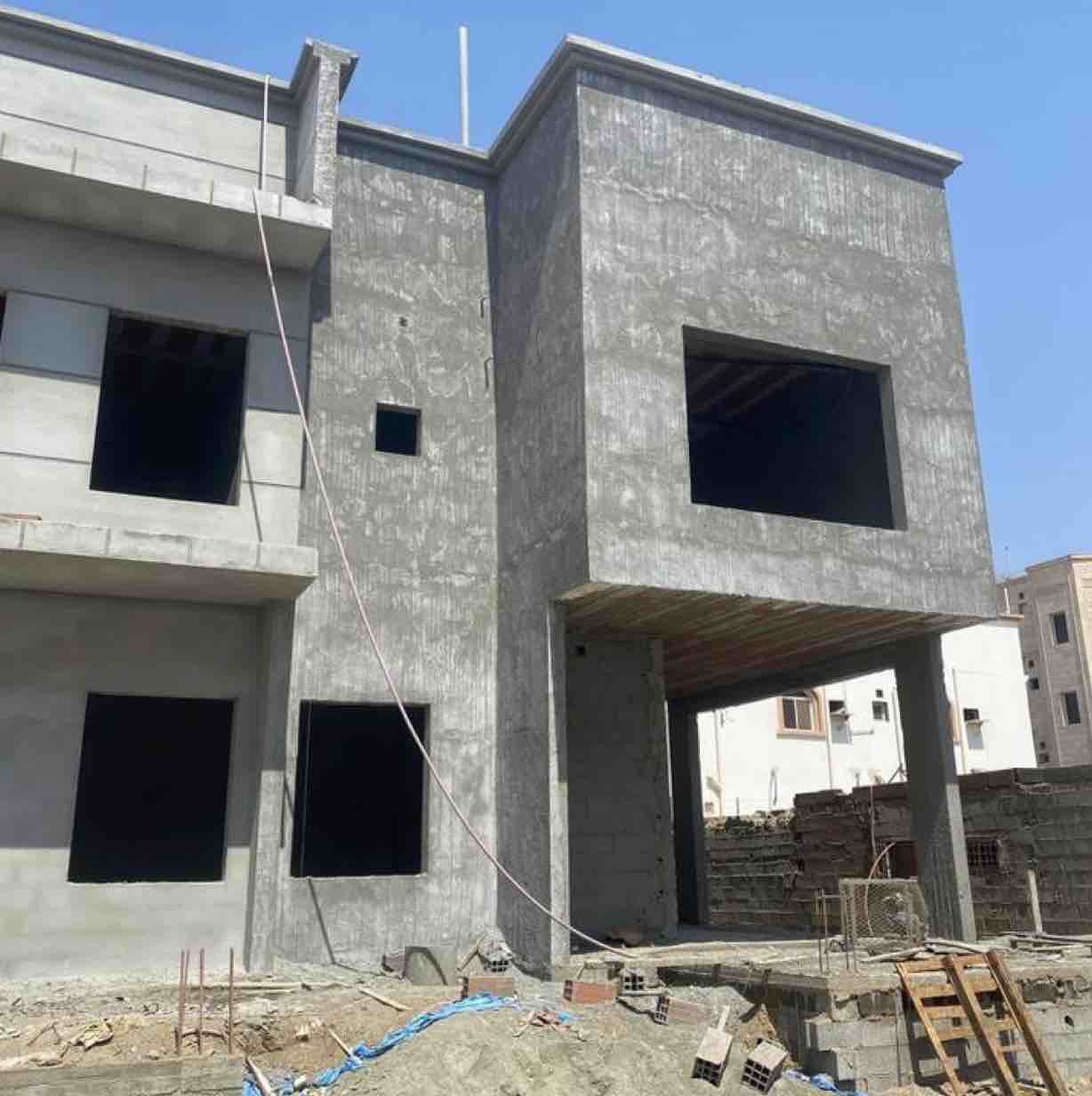 مقاول ترميم بناء ملاحق عظم تشطيب صيانه