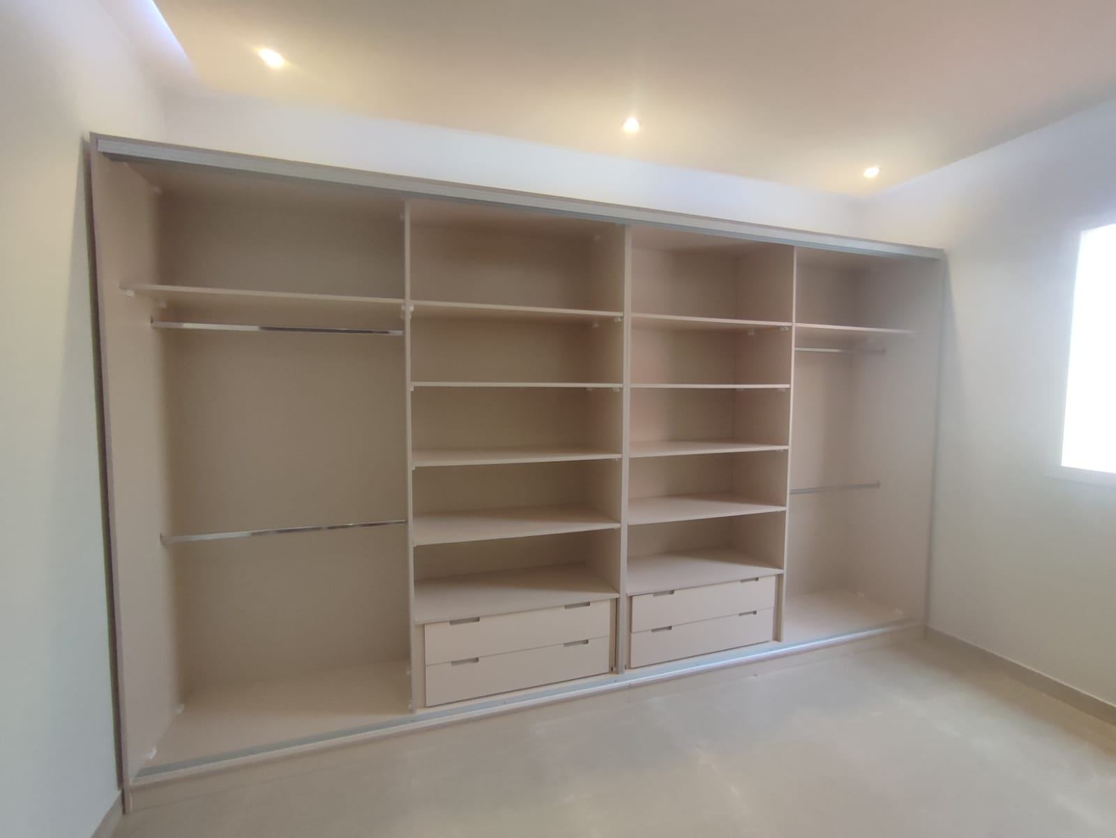 نجار تفصيل وتصليح - Image 3