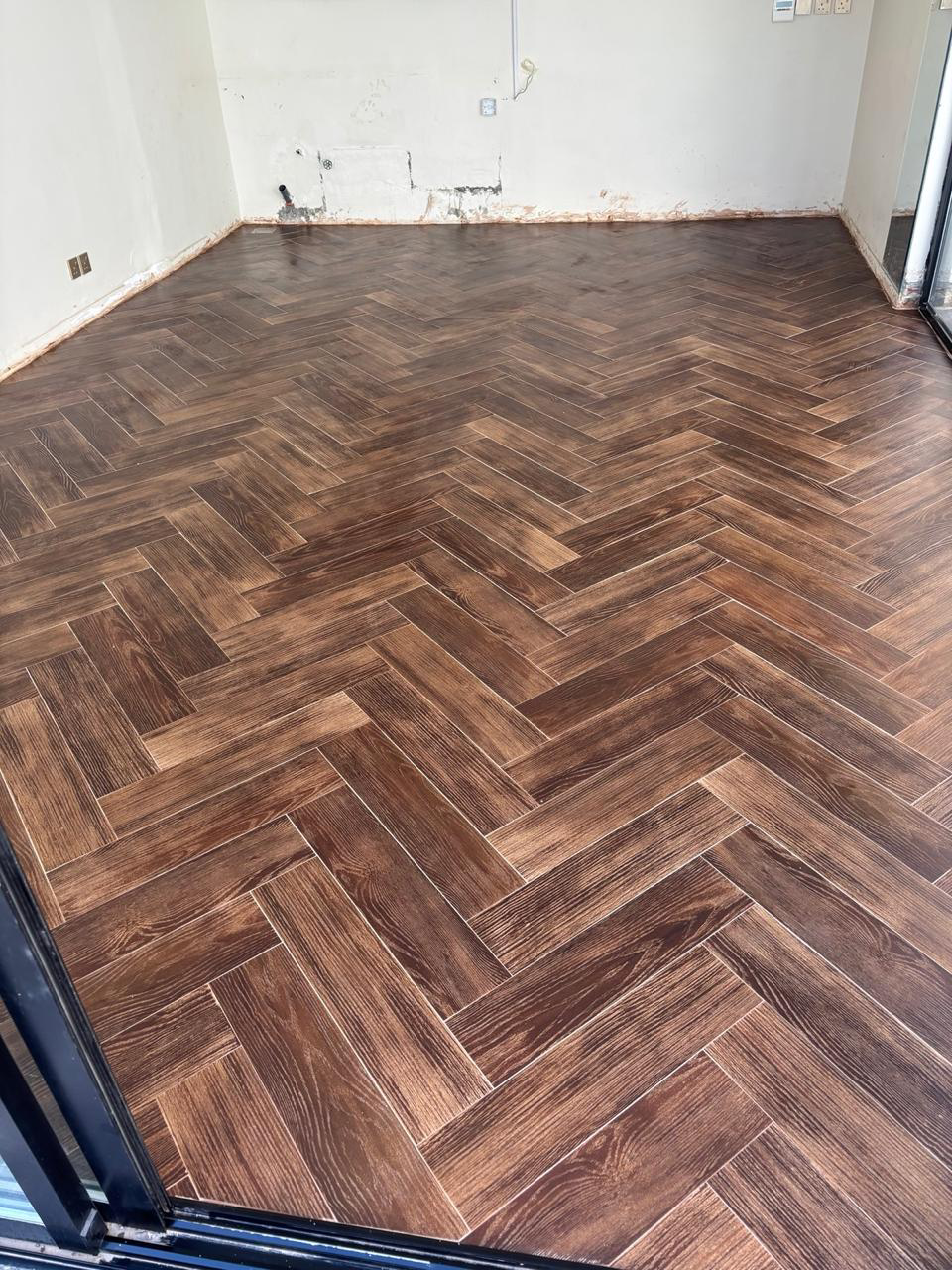 مبلط سيراميك ورخام - Image 2