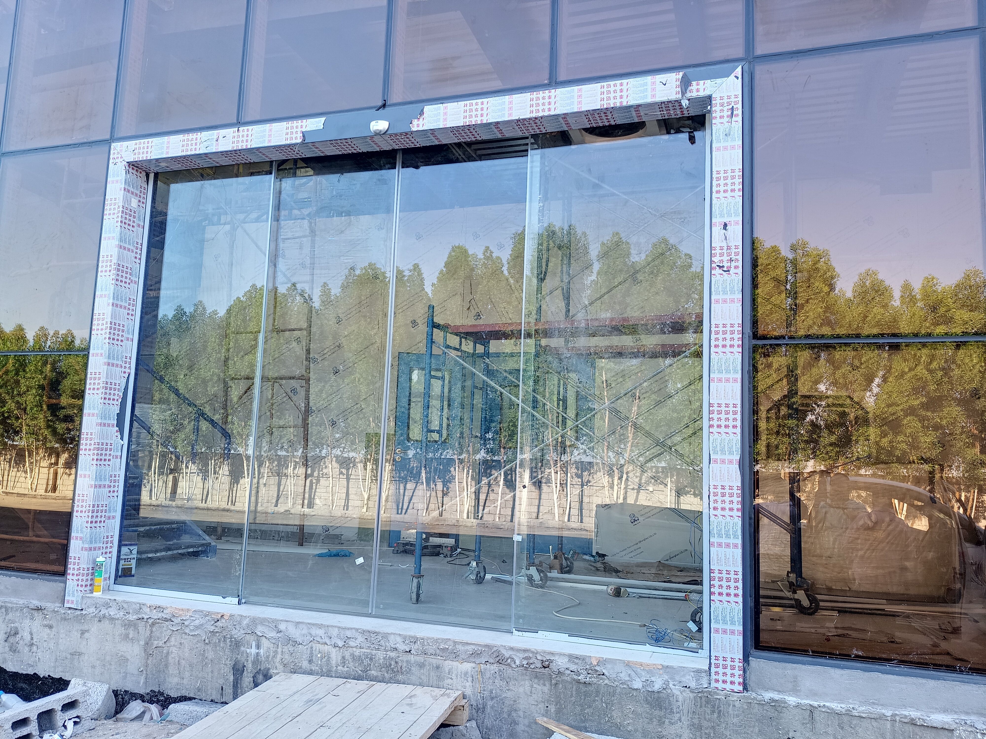 للزجاج السكريت والالمنيوم - Image 5