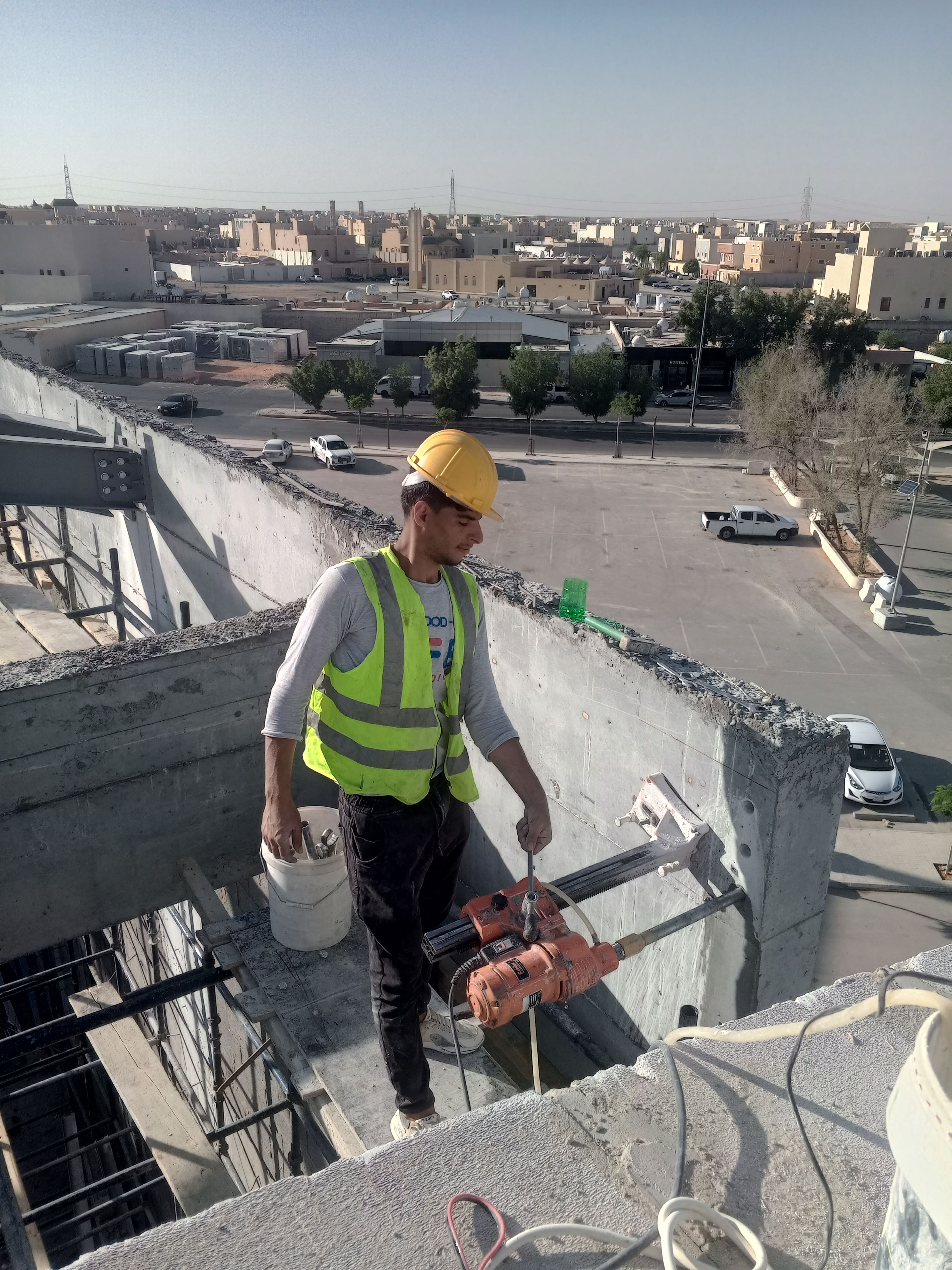 فتحات كور تخريم خرسانه وقص جدران بالمنشار الليزر - Image 4