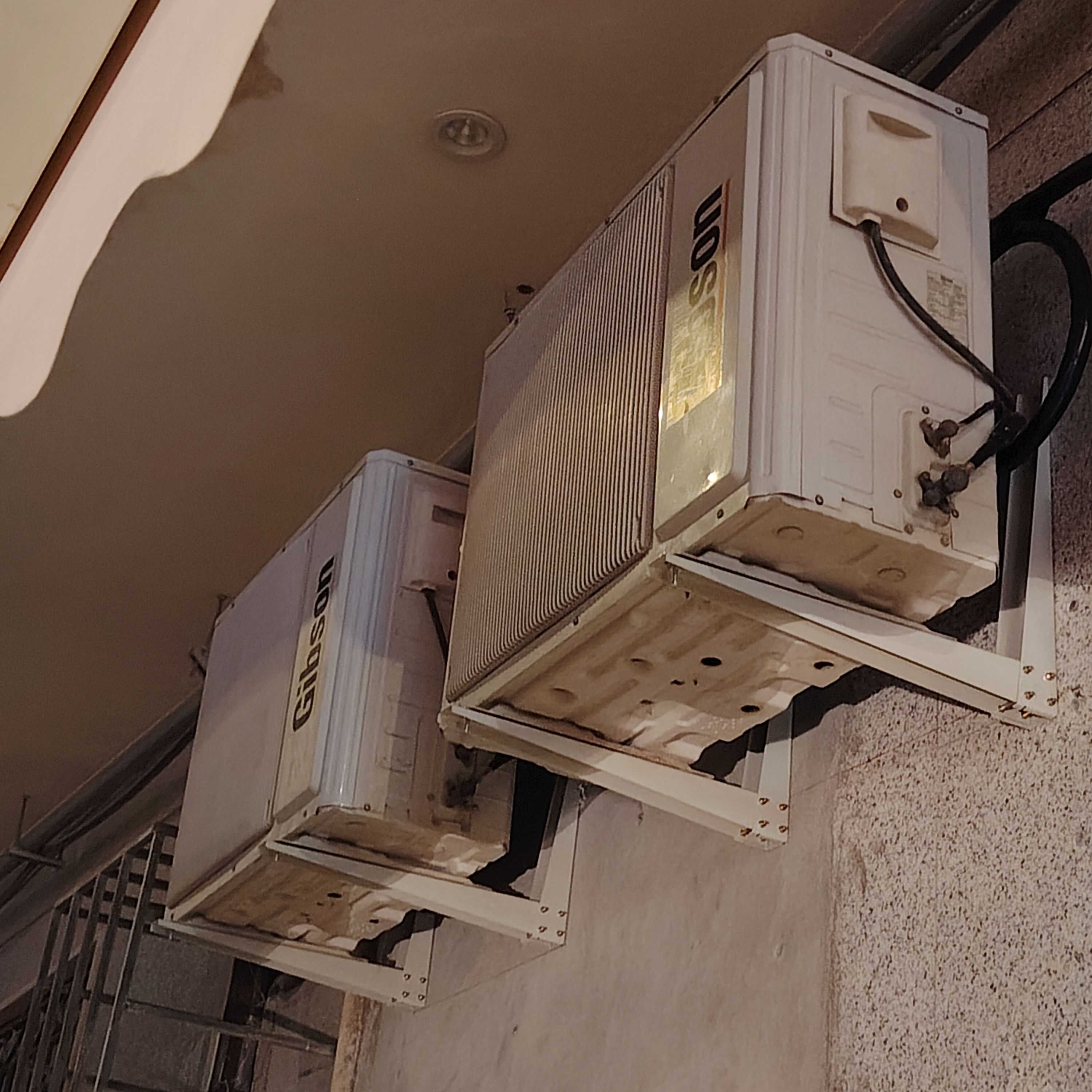 فني فك وتركيب مكيفات - Image 4