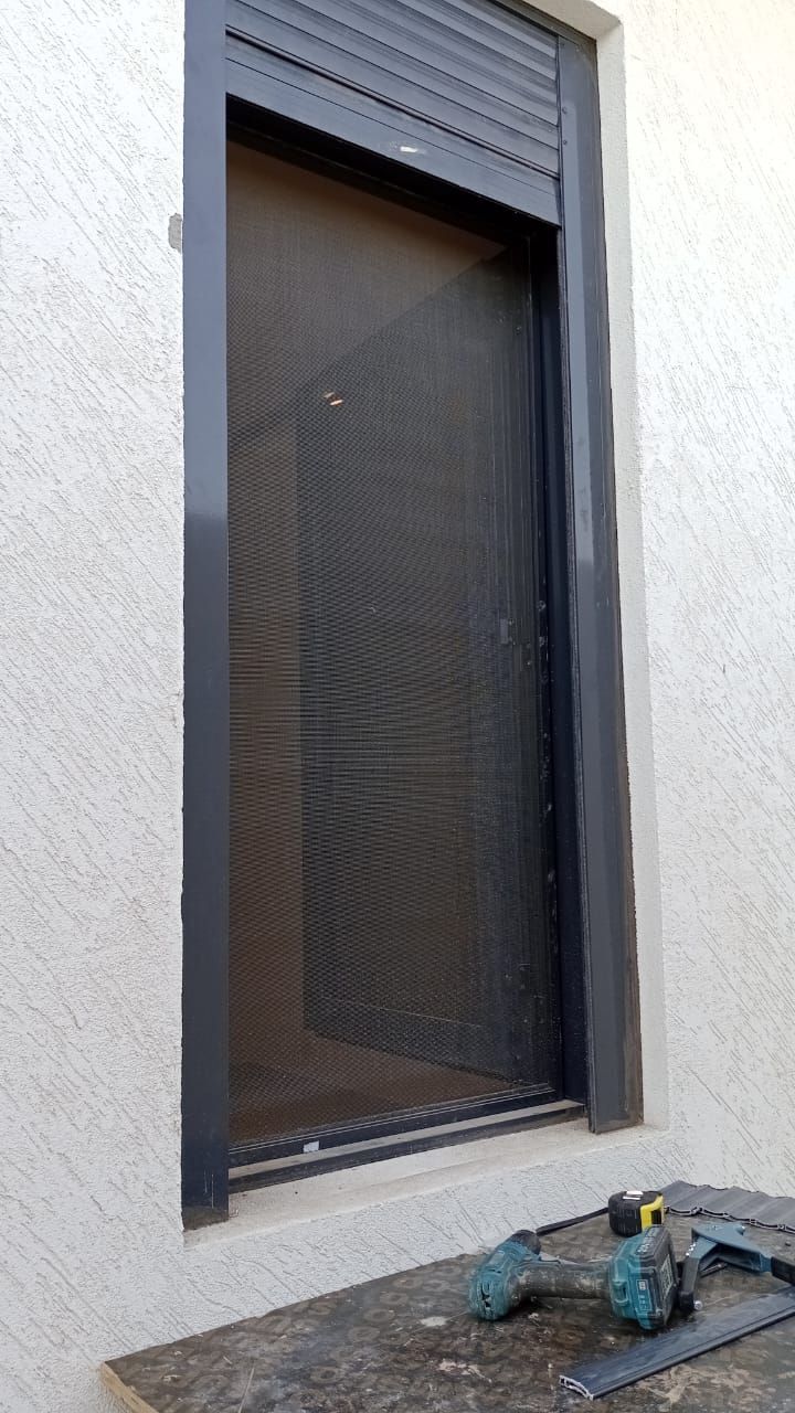 فني صيانة مطابخ أبواب شبابيك شتر بالرياض - Image 8
