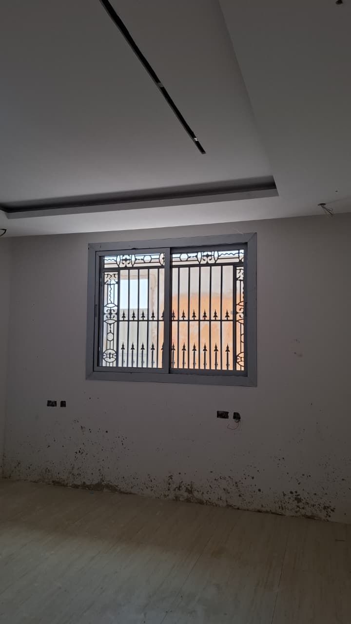 فني صيانة مطابخ أبواب شبابيك شتر بالرياض - Image 9