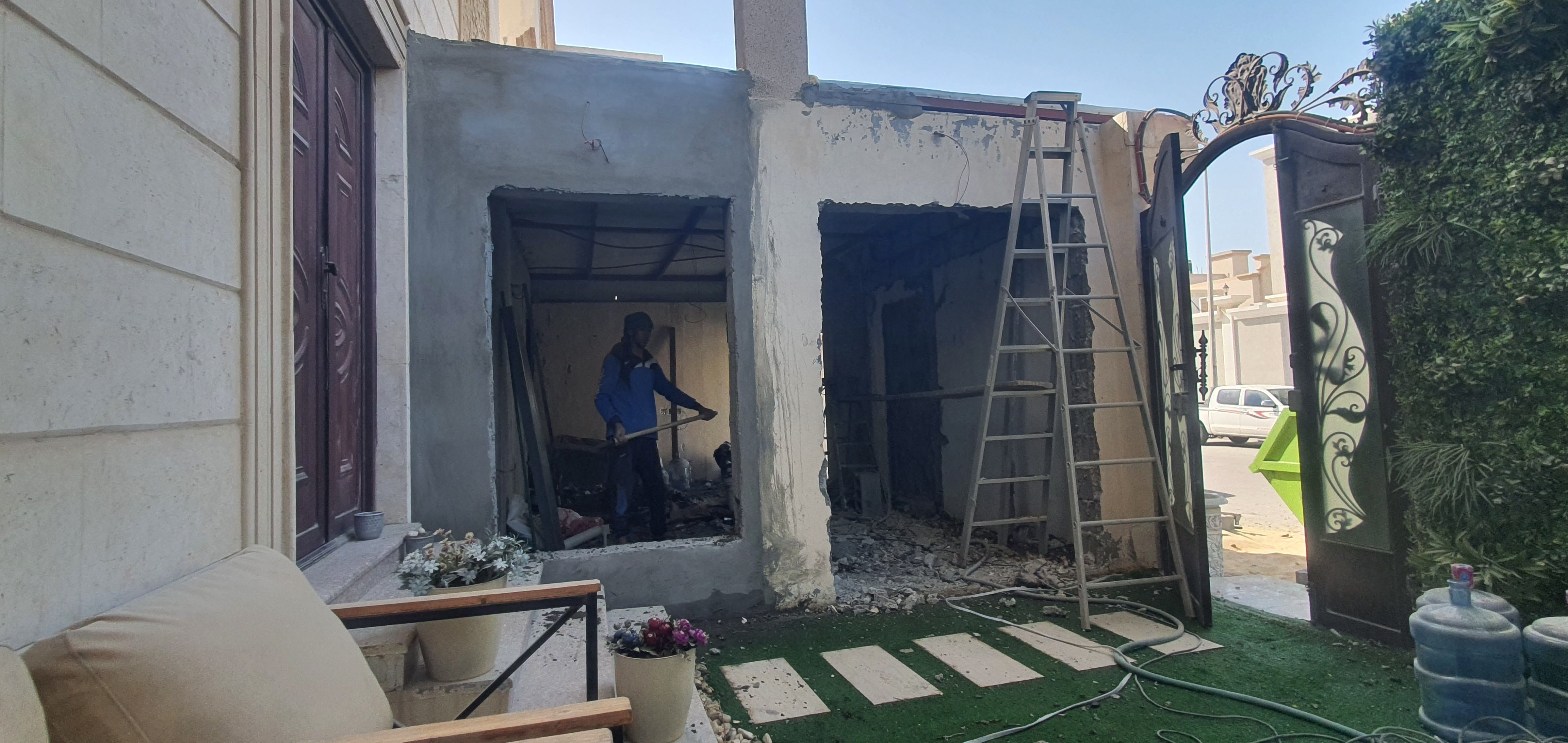 معلم مقاولات ترميم تشطيب بناء وديكورات ومظلات - Image 19