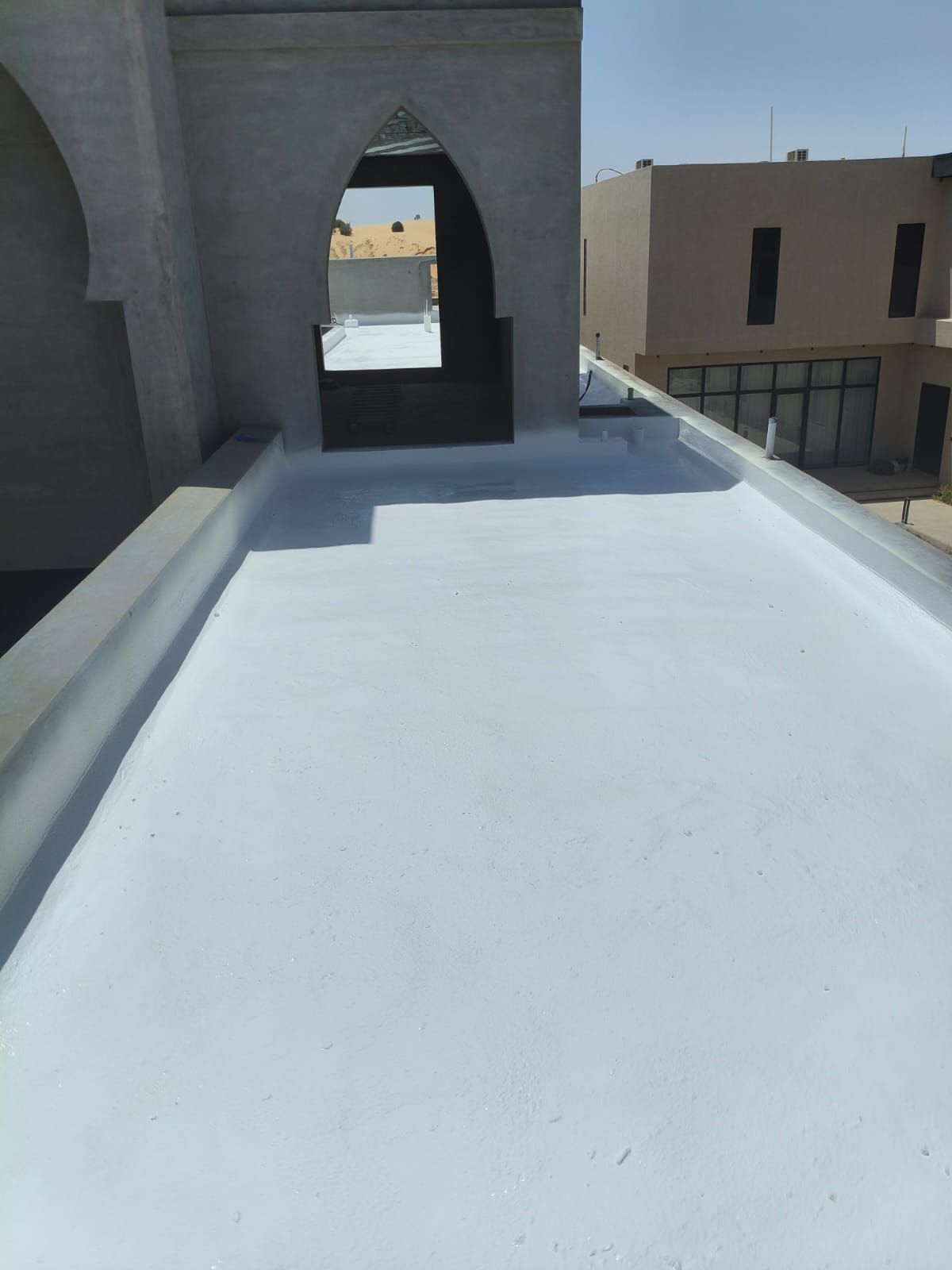 عزل اسطح