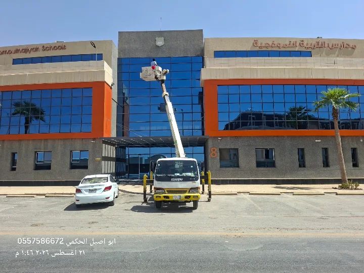 شركة تنظيف واجهات زجاجية بالرياض - Image 7