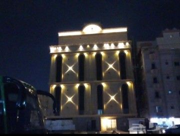 فني كهربائي في جده