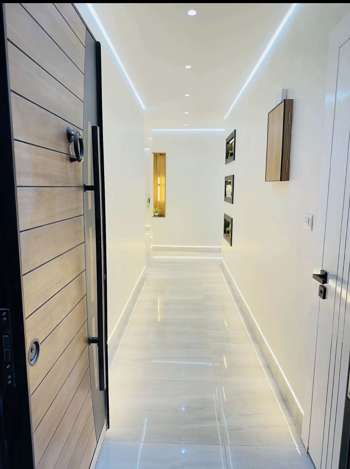 جميع أنواع العزل باضافه الي عزل صوت وعزل أبواب افضل الخامات - Image 10