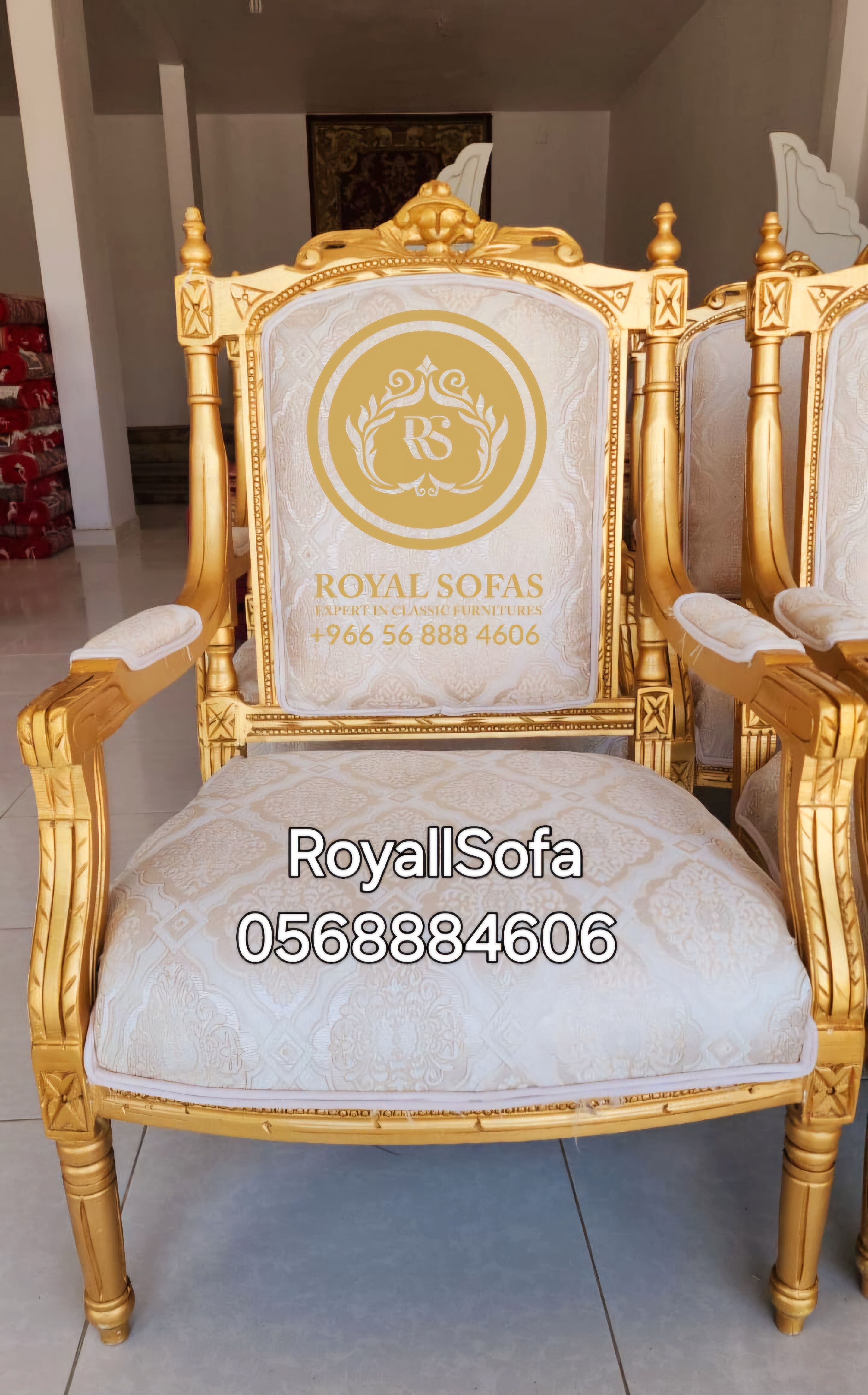 تفصيل كافة أنواع اطقم ومجالس الكنب الكلاسيكية الملكية - Image 17