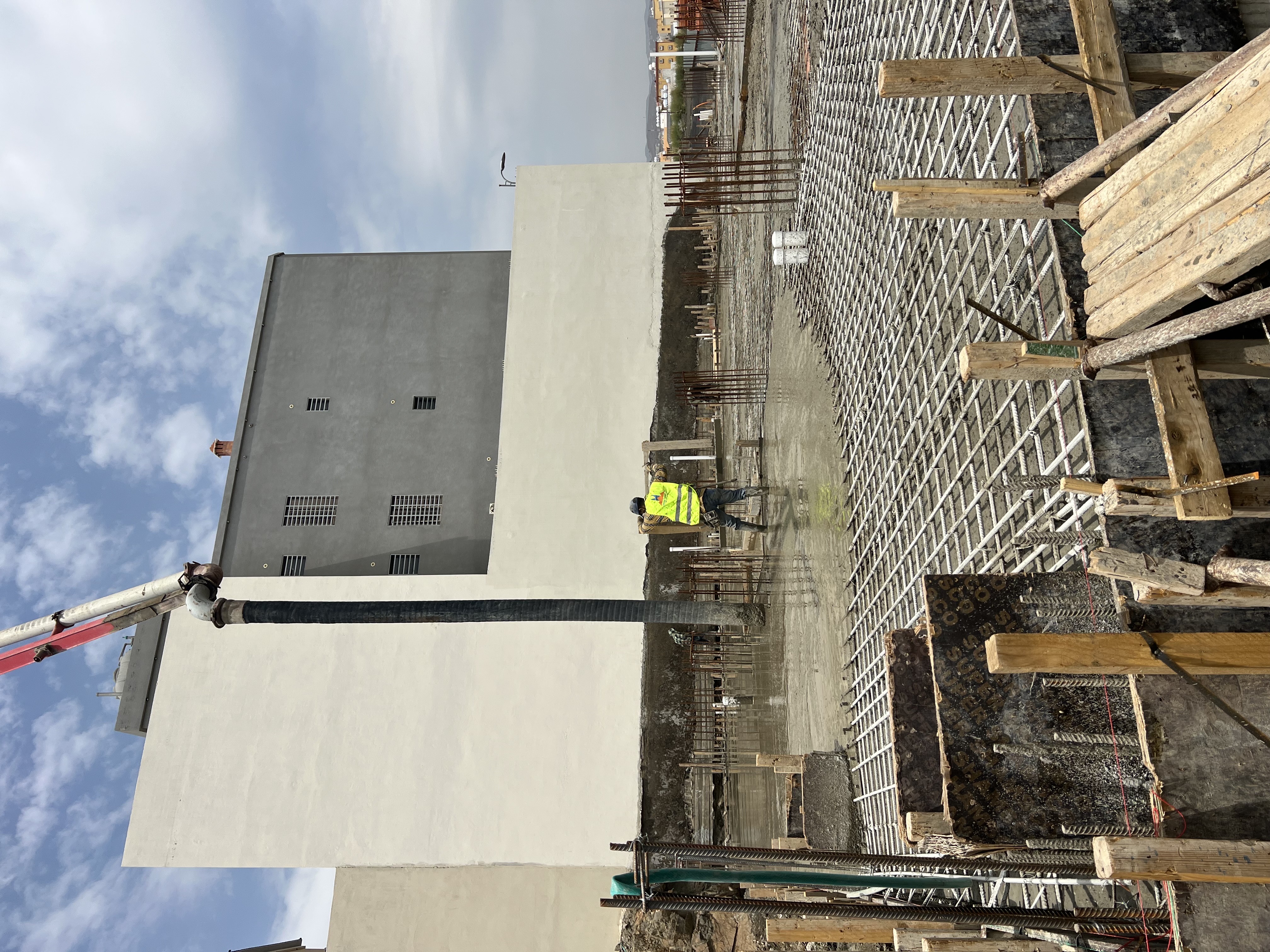 ترميم + بناء +تنفيذ جميع بنود البناء والتشطيب 👍🏻 - Image 6