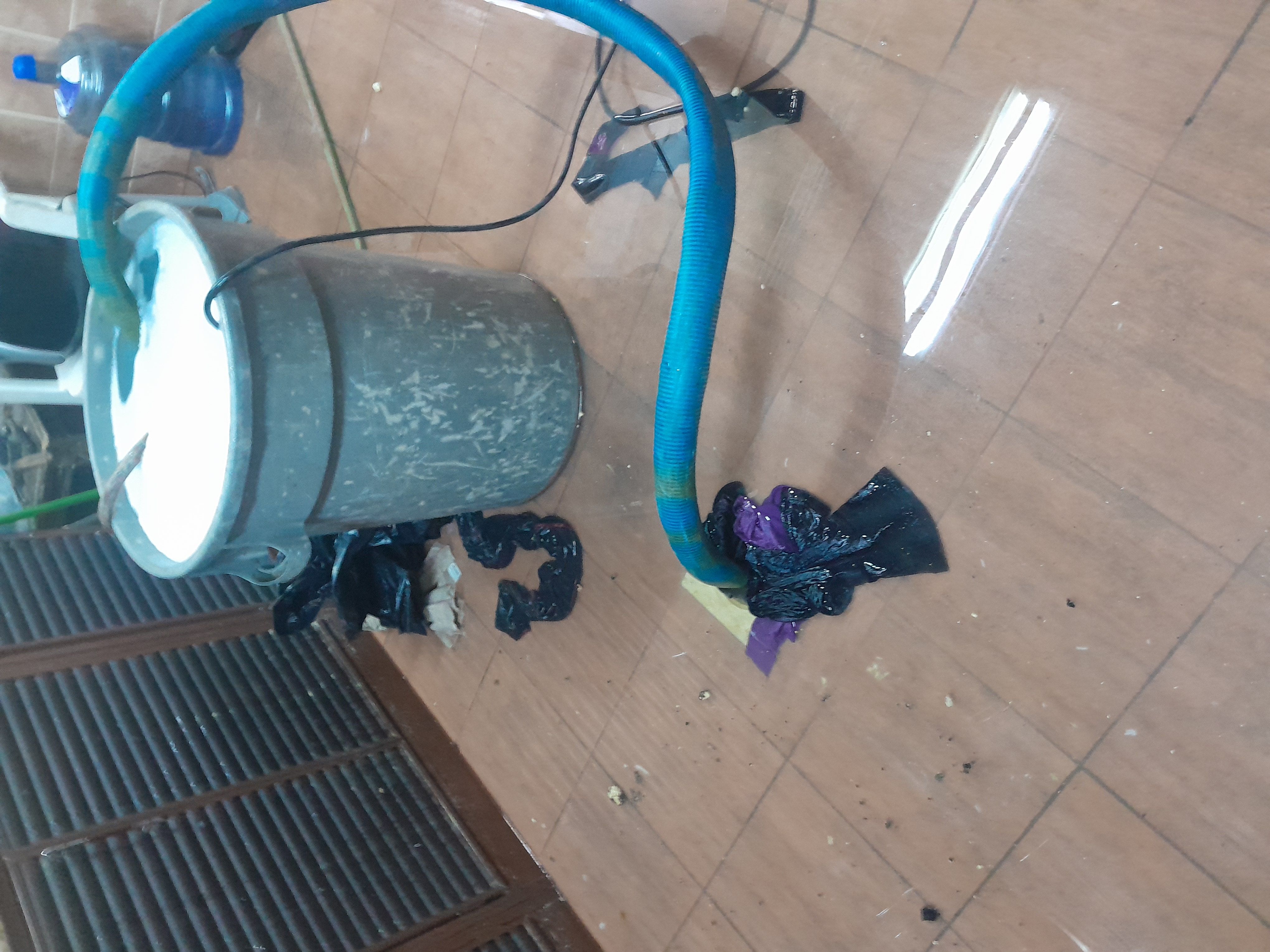 تسليك المجاري بسوسته الكهربائي بالرياض - Image 9