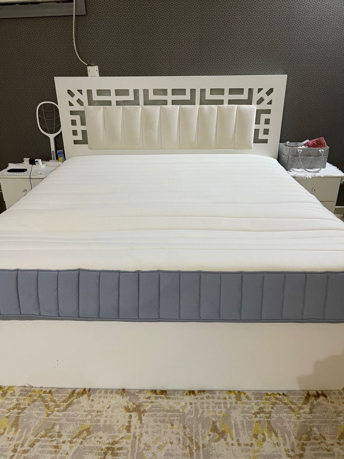 فني نجار في جده - Image 2