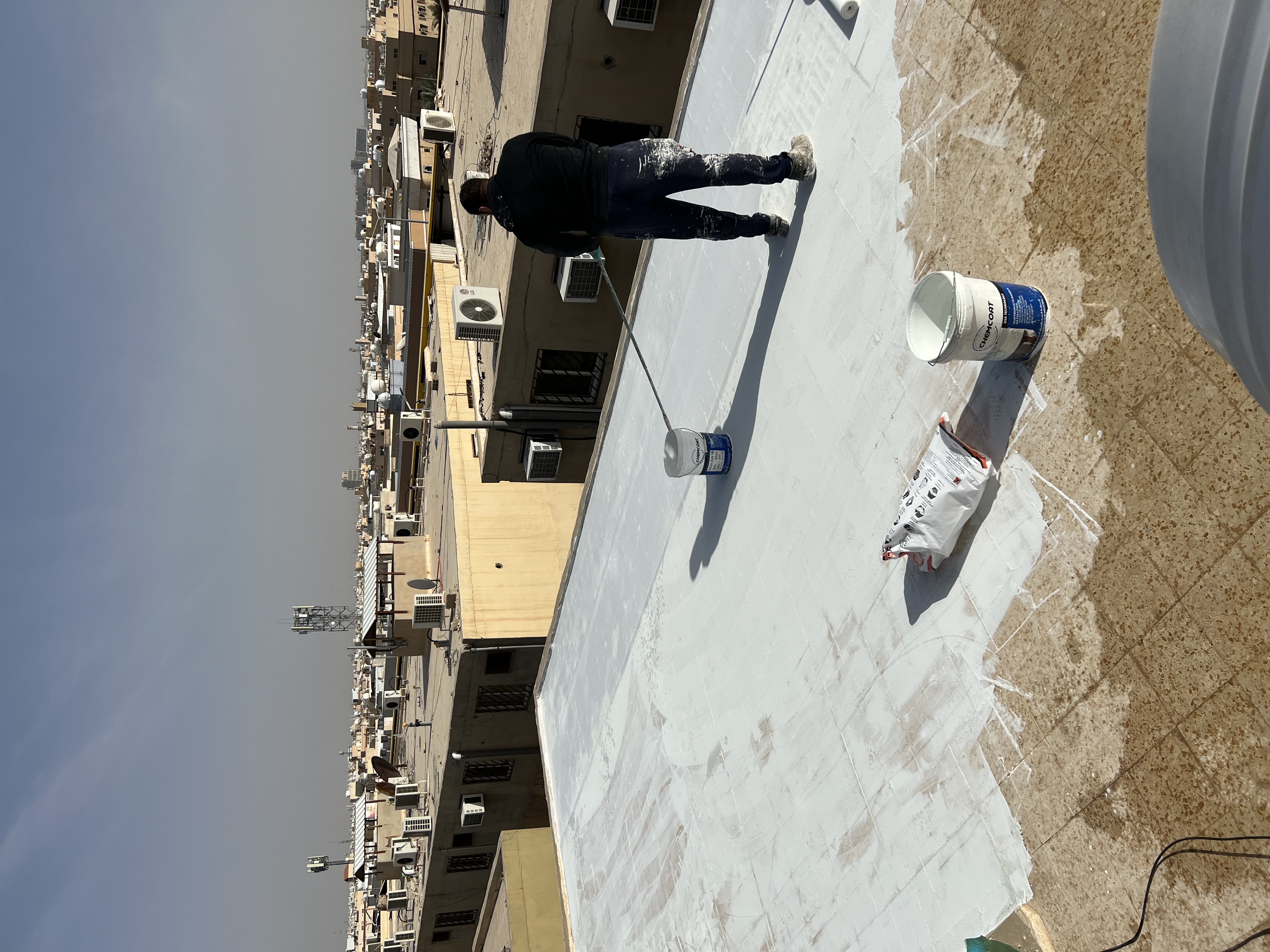 عزل خزانات وعزل اسطح بالرياض مع تنظيف الخزان قبل العزل - Image 7