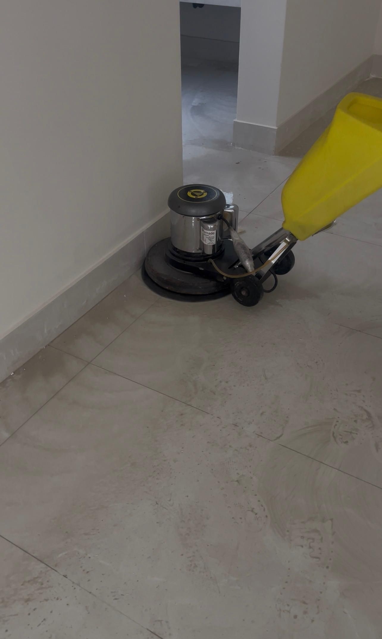 شركة تنظيف مجالس وكنب وسجاد وفرش - Image 3