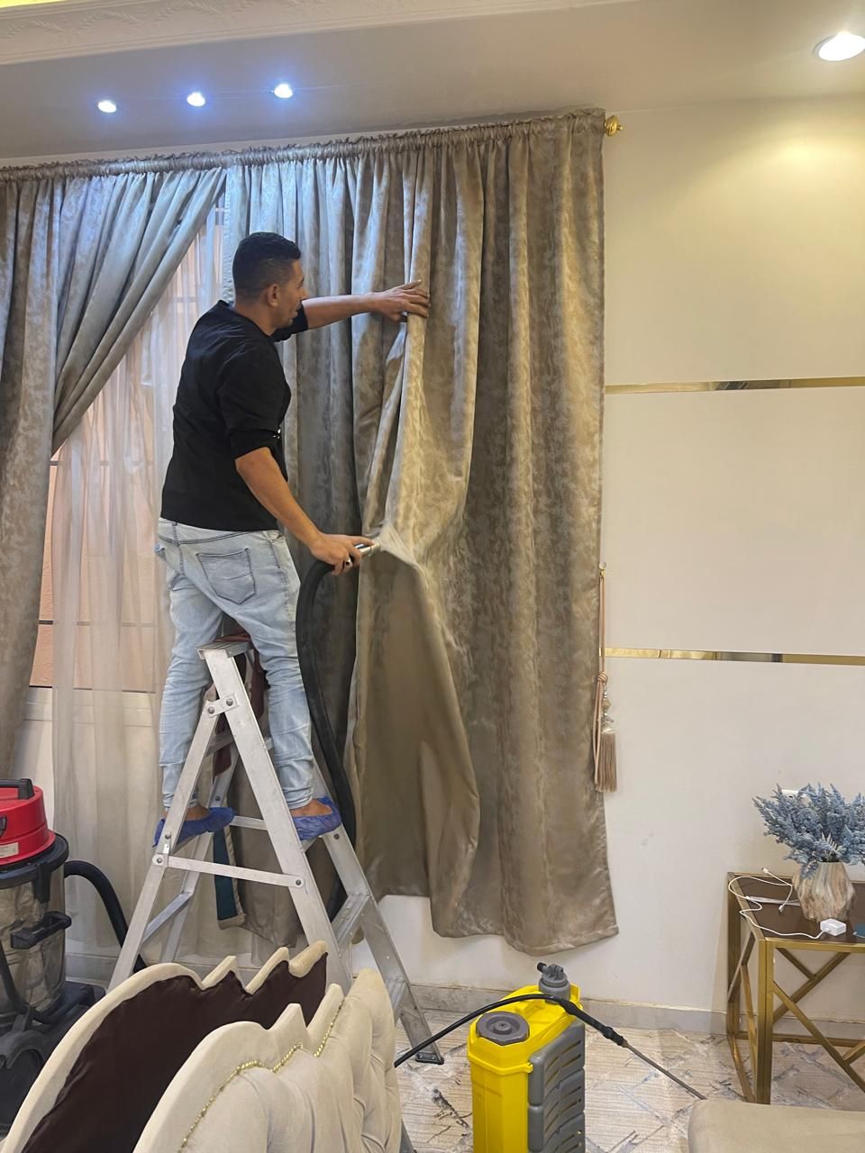 شركة تنظيف مجالس وكنب وسجاد وفرش - Image 8