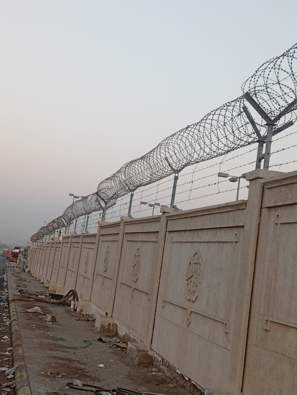 ابوفخر مقاول شبوك ومظلات وحجر الرابراب وسور شنكو - Image 9