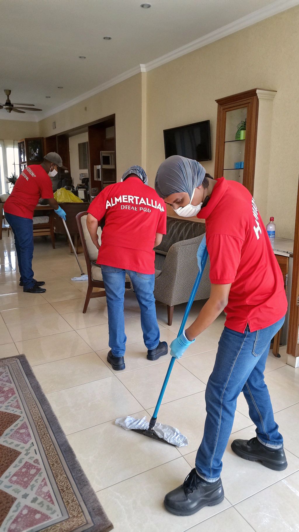 المثالية الدولية خبراء النظافة الشاملة جلي وتلميع الرخام - Image 5