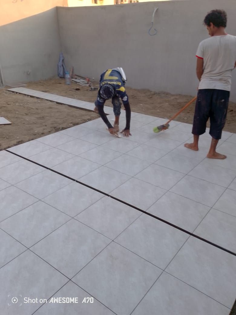 معلم بلاط متواجد في جده جميع انواع السيراميك