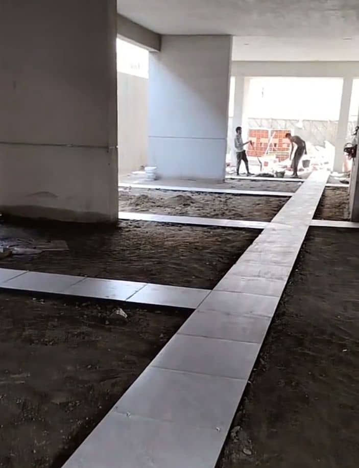 معلم بلاط متواجد في جده جميع انواع السيراميك - Image 3