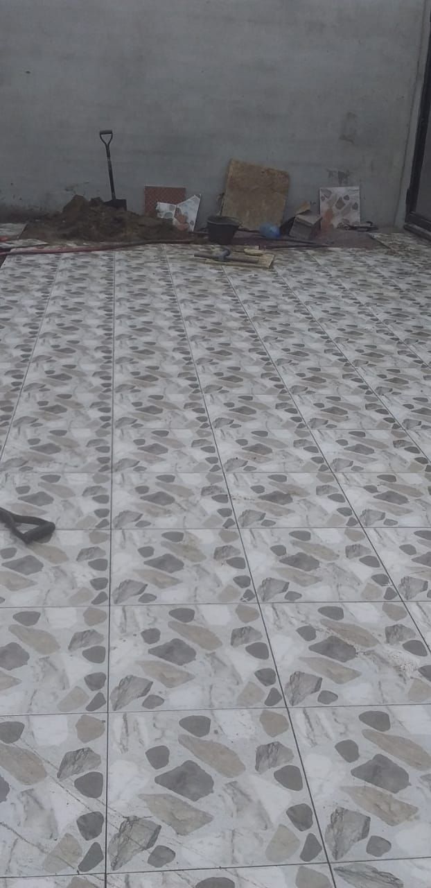 معلم بلاط متواجد في جده جميع انواع السيراميك - Image 15