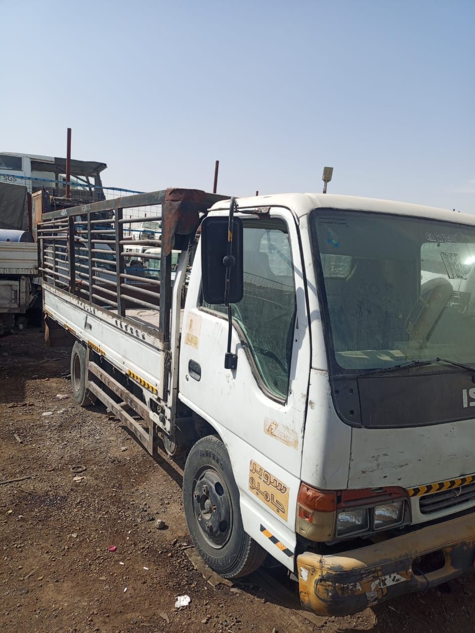 شراء الاثاث المستعمل بالرياض 0504160855