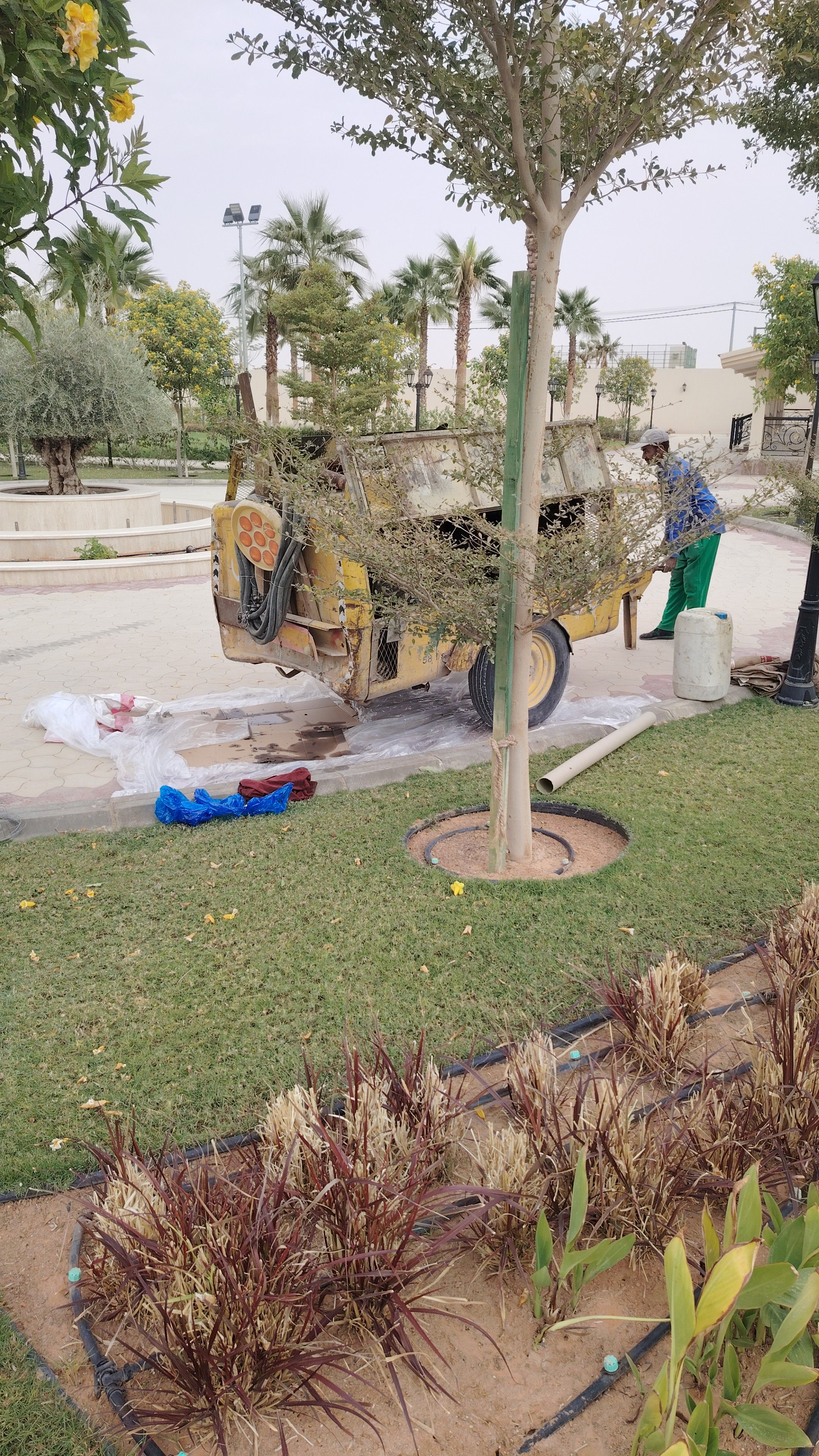 كمبروسر تكسير حفر رش رمل نظافة