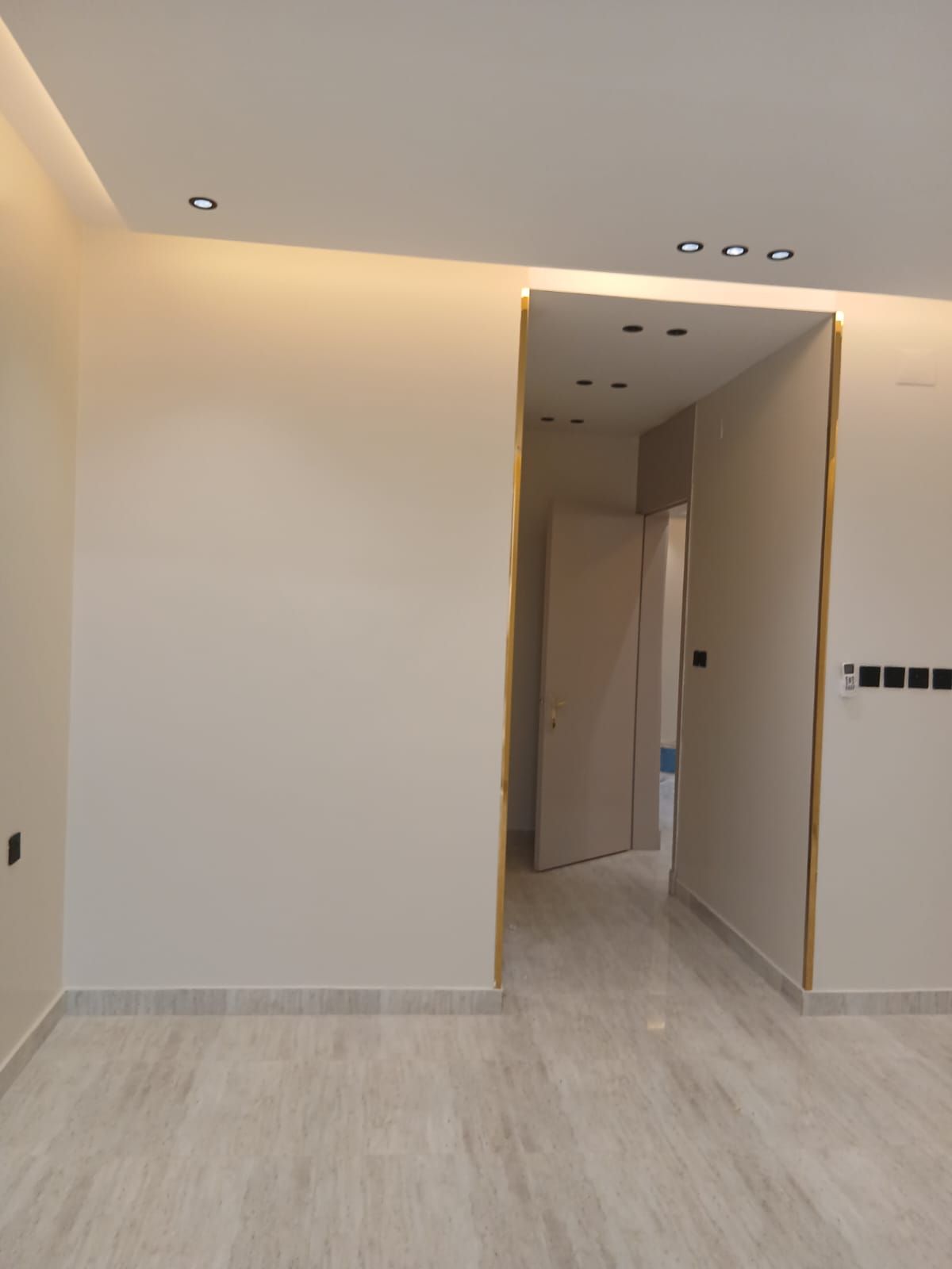 معلمين دهانات الطائف معلمين بويات الطائف - Image 3