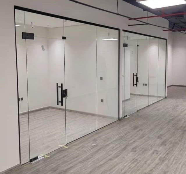 تفصيل درابزين زجاج الرياض - Image 6