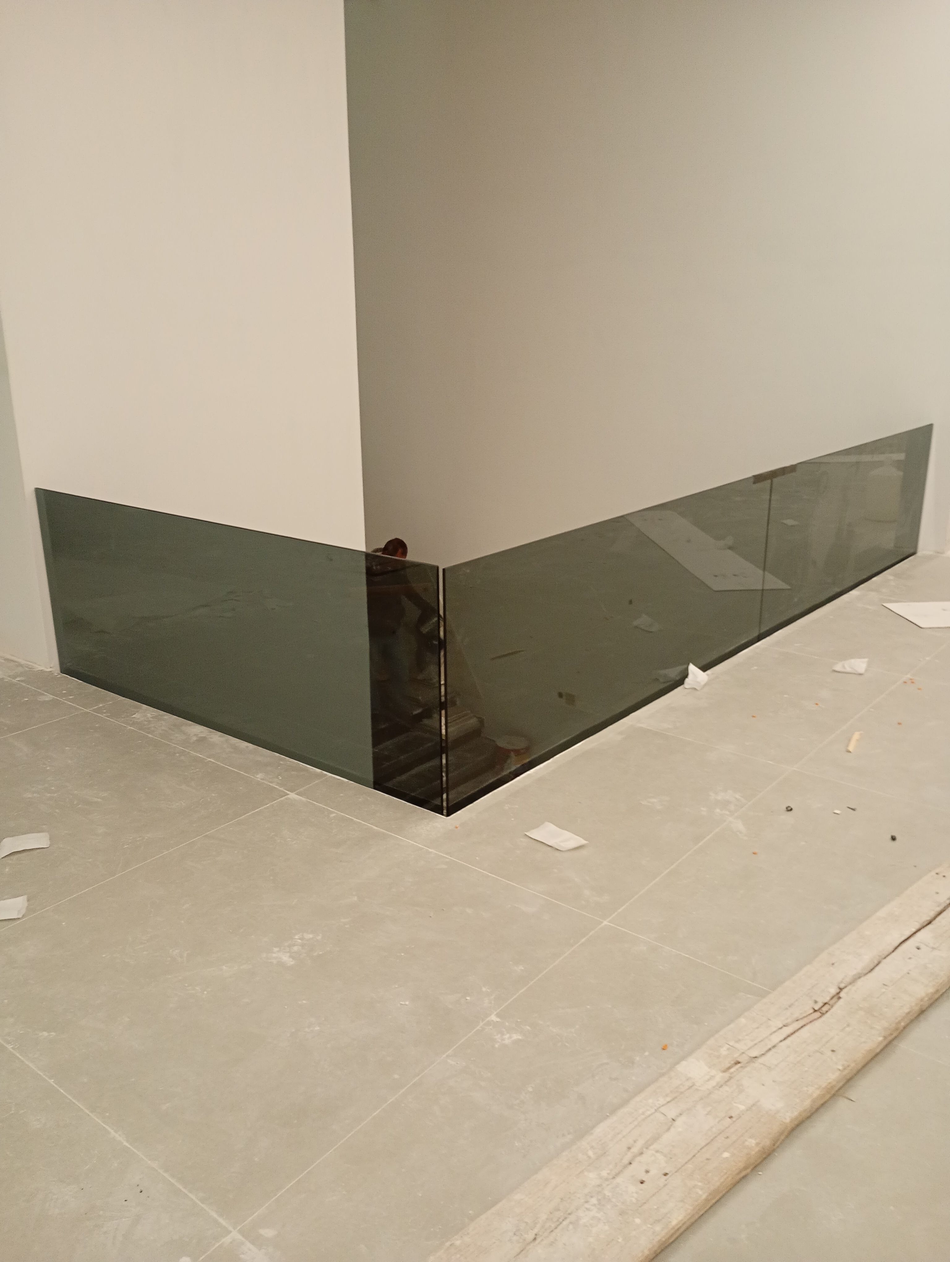 تفصيل درابزين زجاج الرياض - Image 12