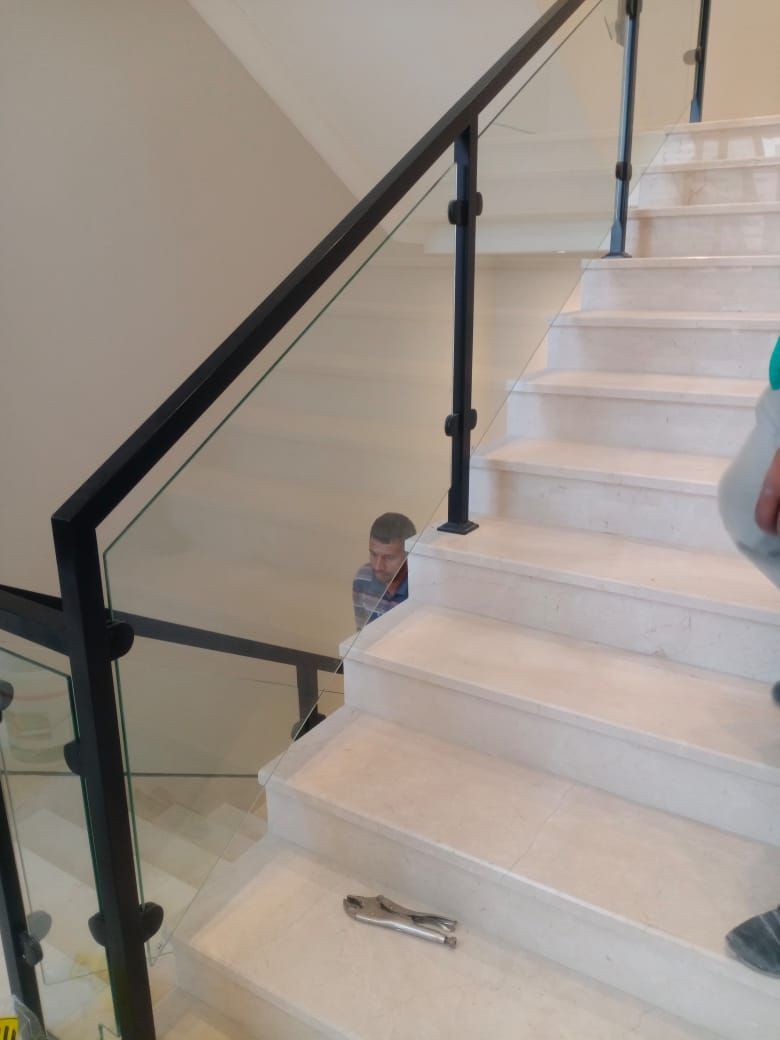 زجاج سكريت جده - Image 4