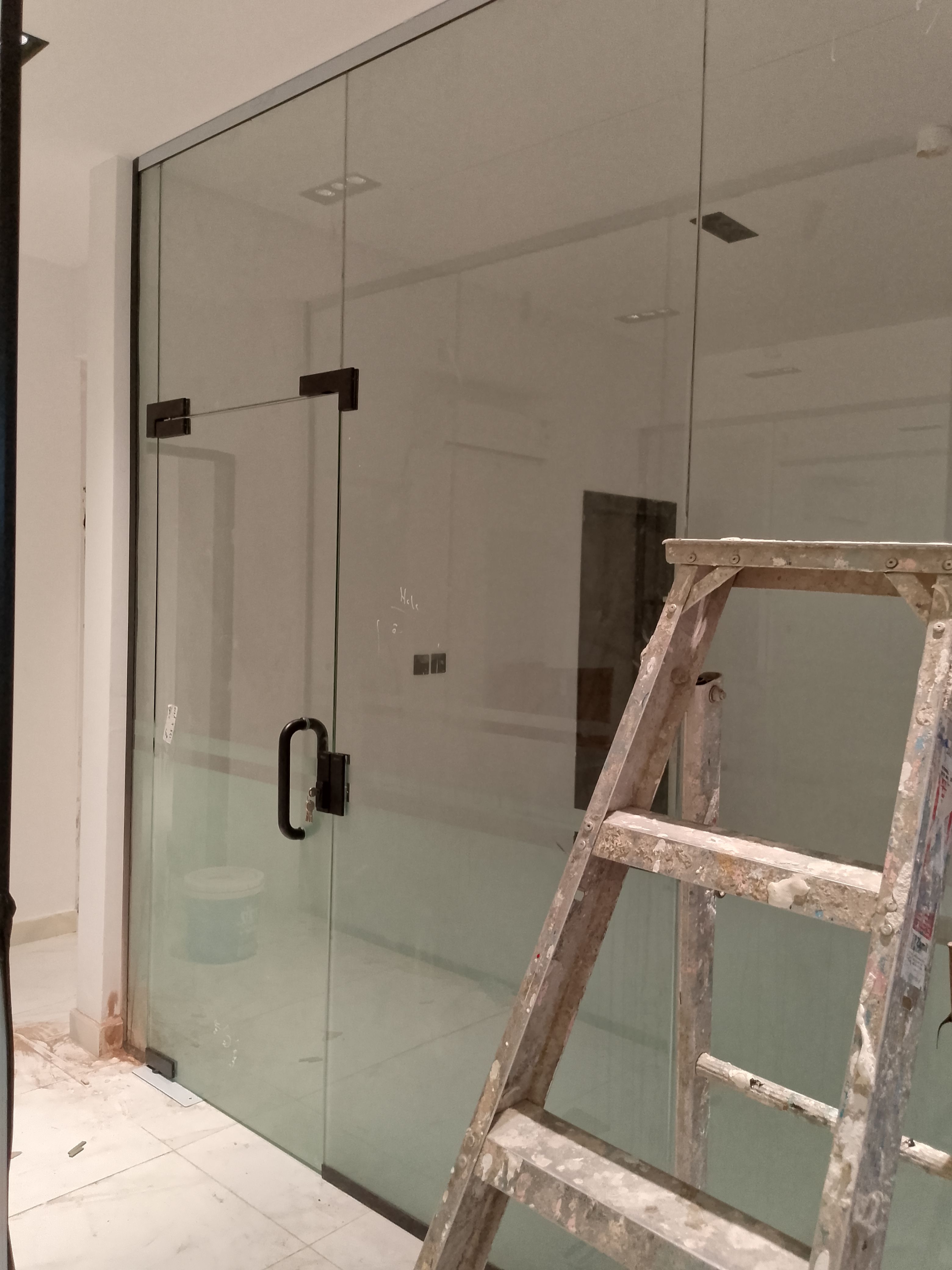 زجاج سكريت جده - Image 7