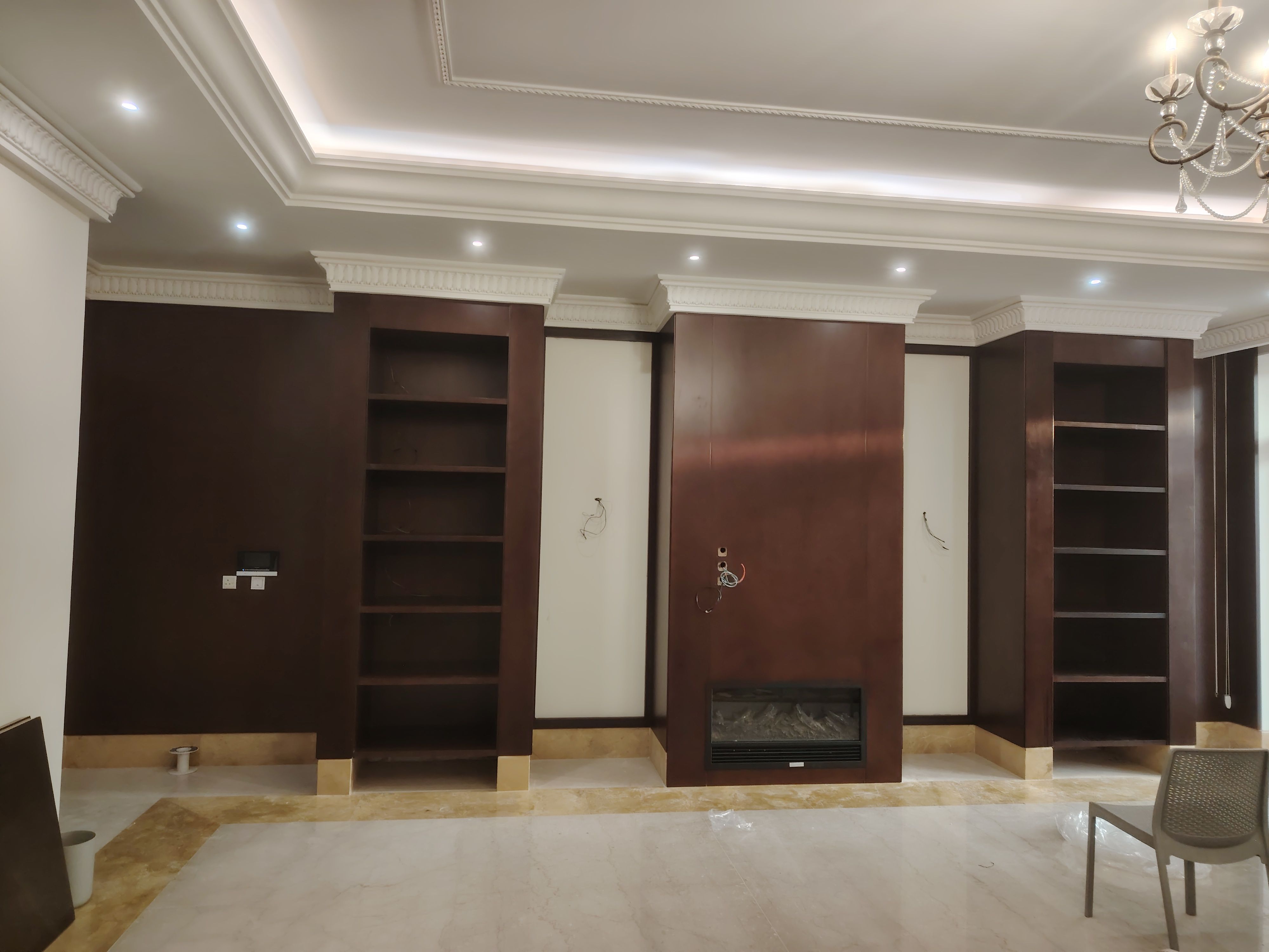 استرجي دهانات اخشاب وحديد تجاليد على الجدار غرفة - Image 9