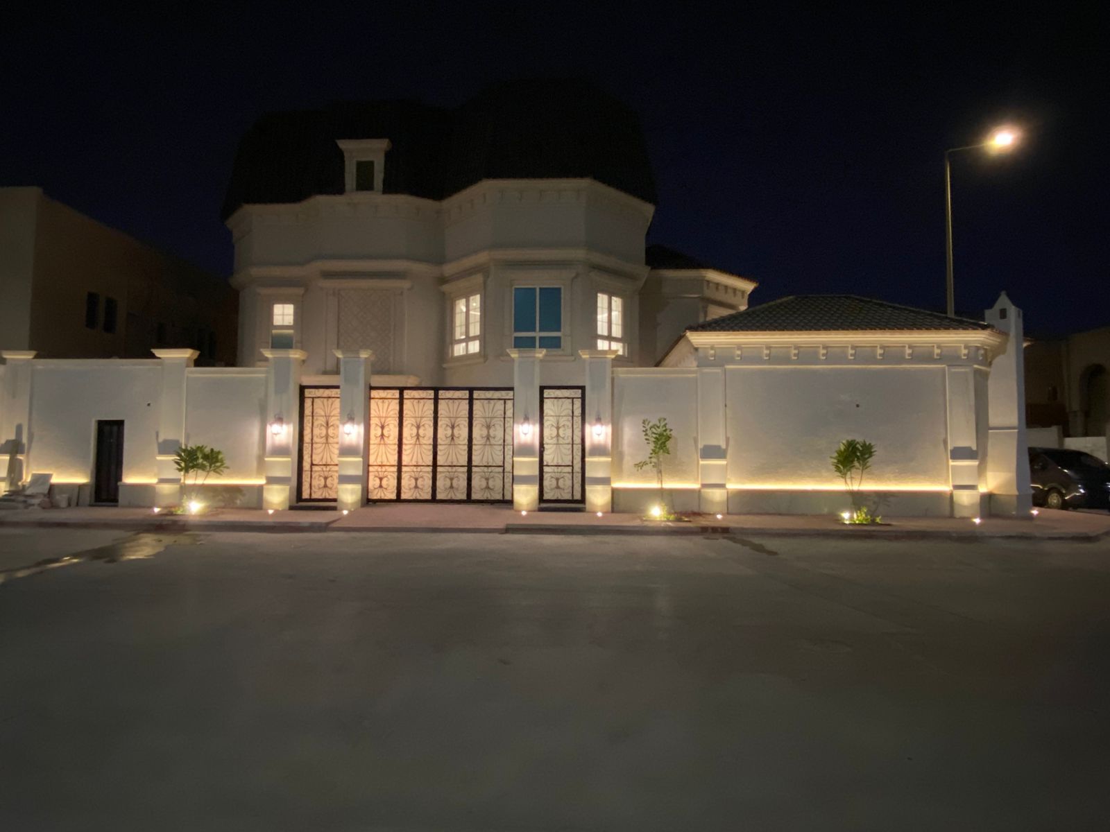 استرجي دهانات اخشاب وحديد تجاليد على الجدار غرفة - Image 11