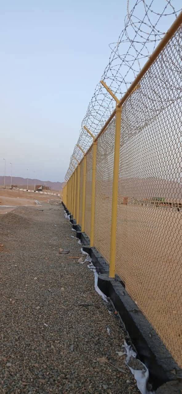 مقاول شبوك ومظلات وسياجات امنيه وهناجر - Image 13