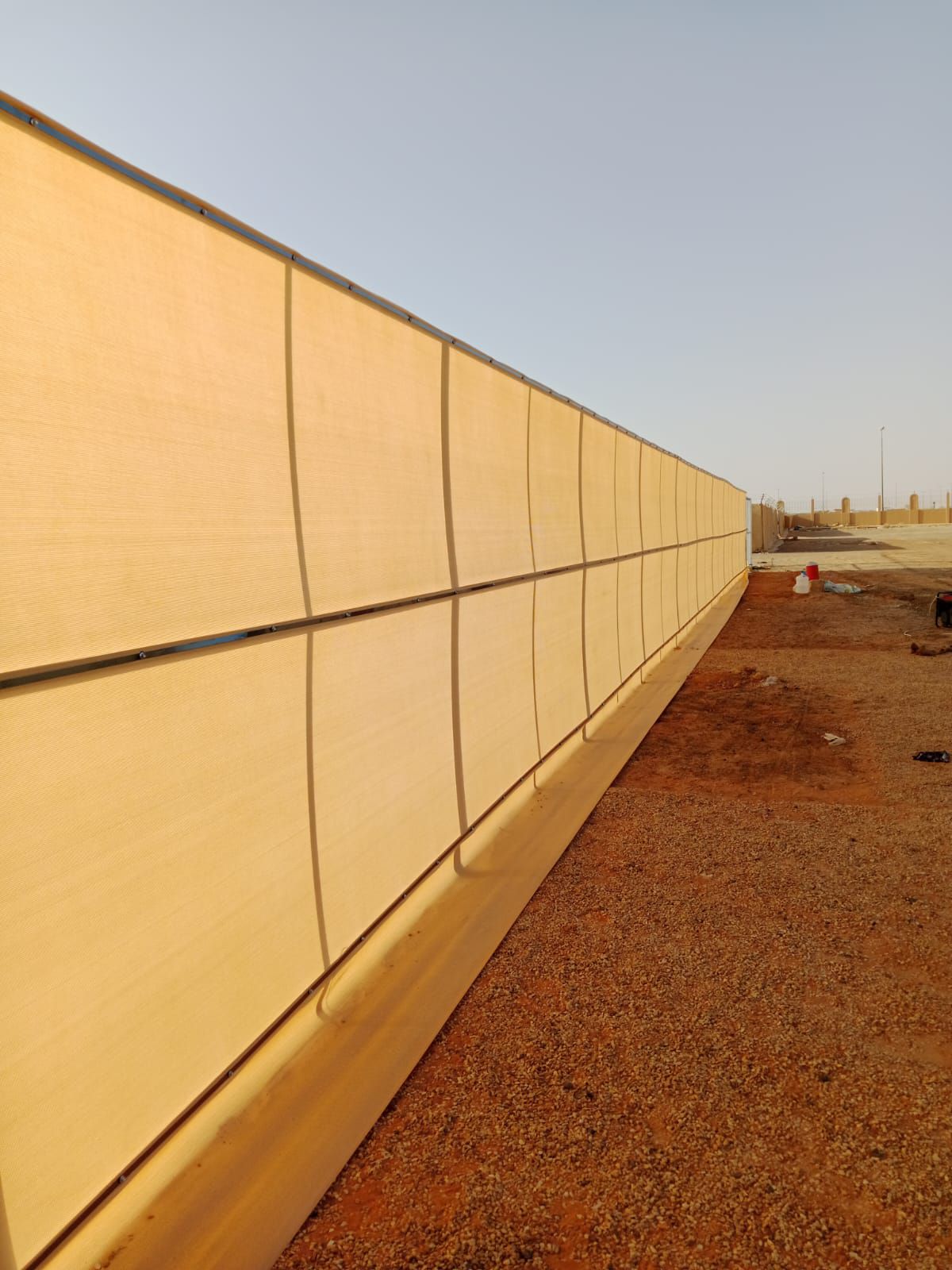 مقاول شبوك ومظلات وسياجات امنيه وهناجر - Image 17