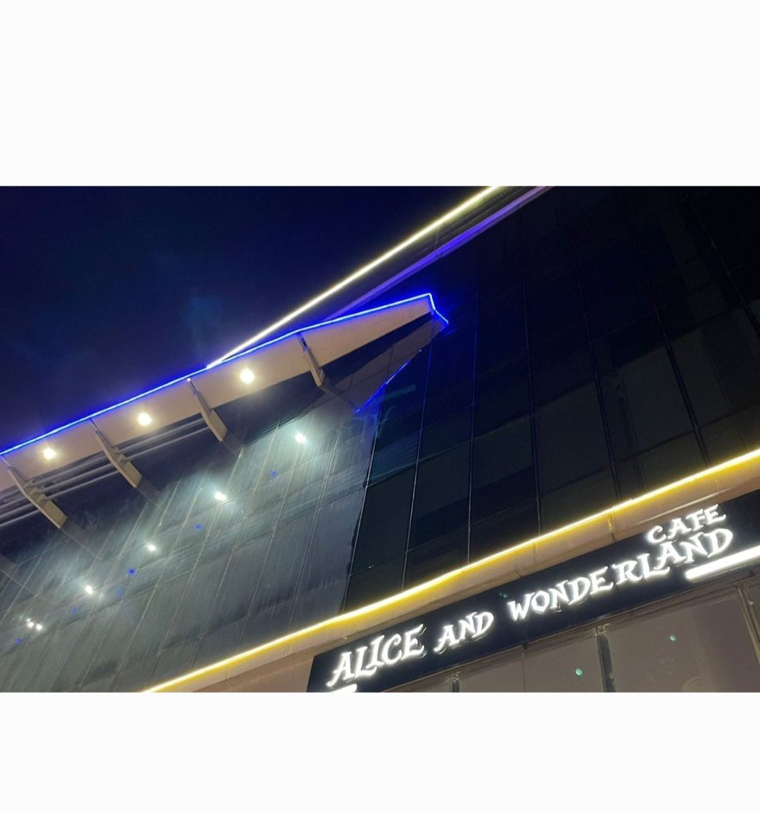 شركة تنظيف زجاج في الرياض تنظيف كلادنك ولوحات المحلات - Image 12