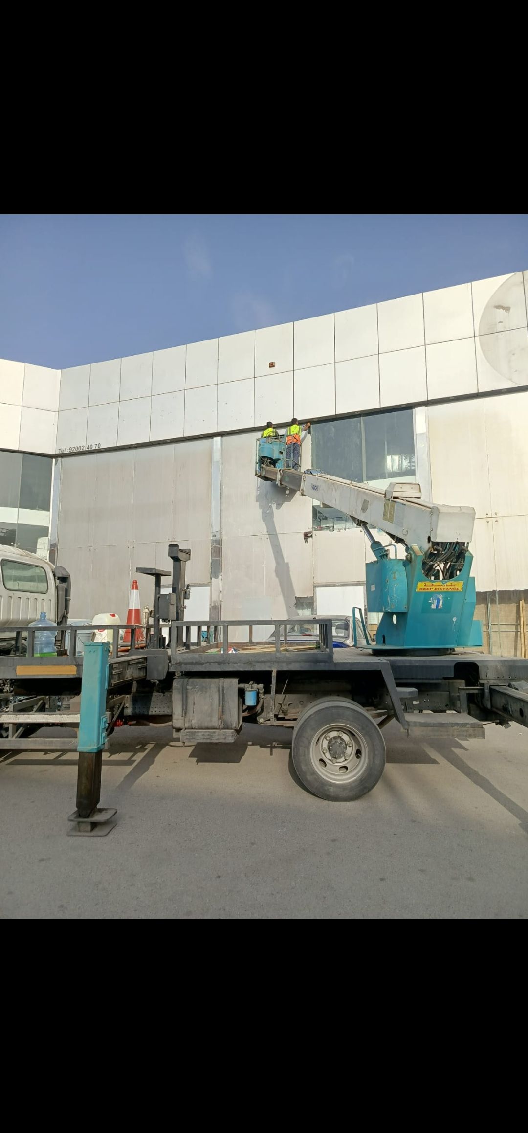 شركة تنظيف زجاج في الرياض تنظيف كلادنك ولوحات المحلات - Image 14