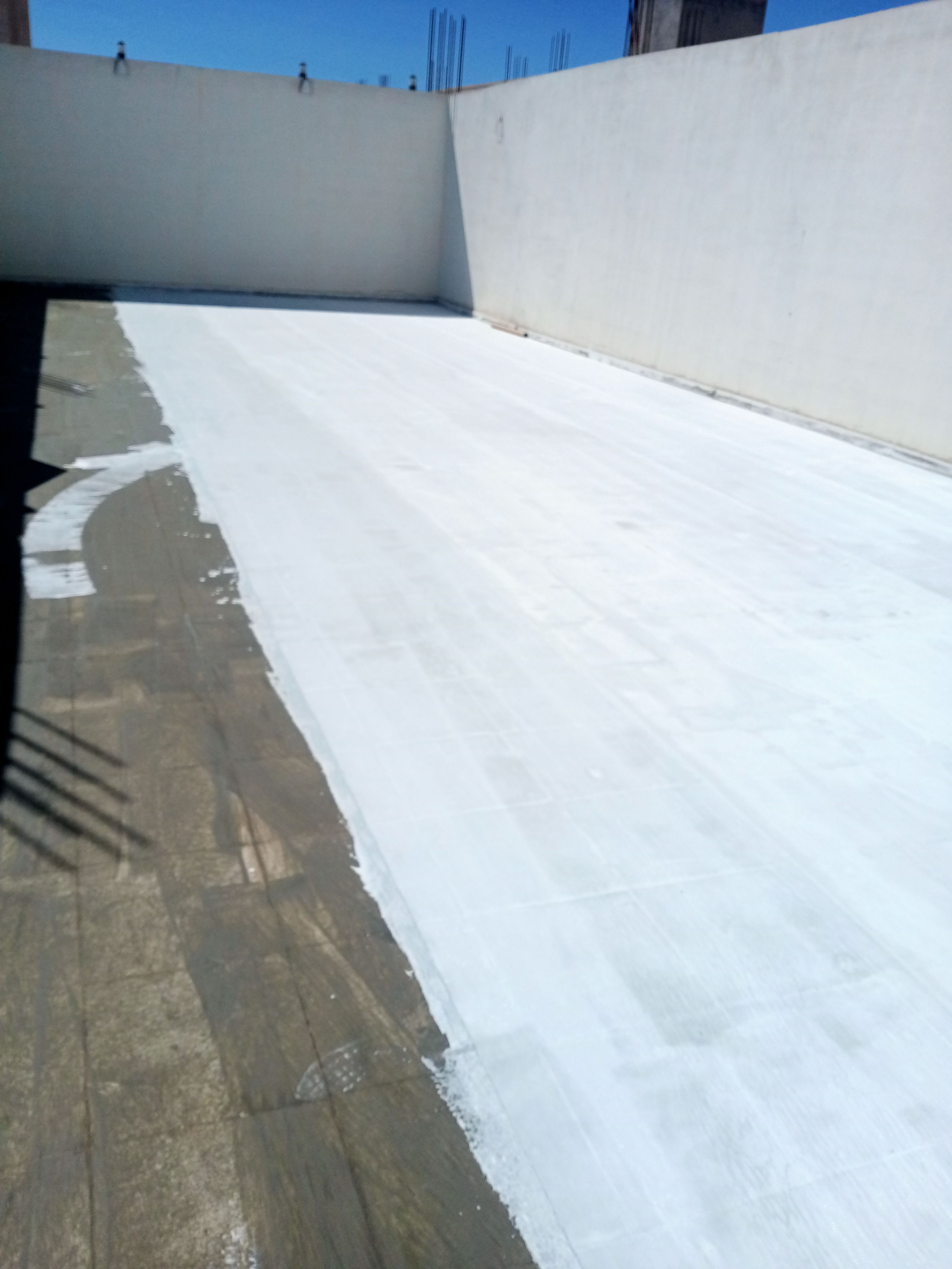 عوازل اسطح مبلطه وغير مبلطه ،عوزال خزانات مع الضمان - Image 4