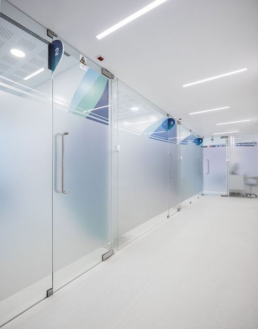 قزاز سكريت _ زجاج سكريت - Image 2