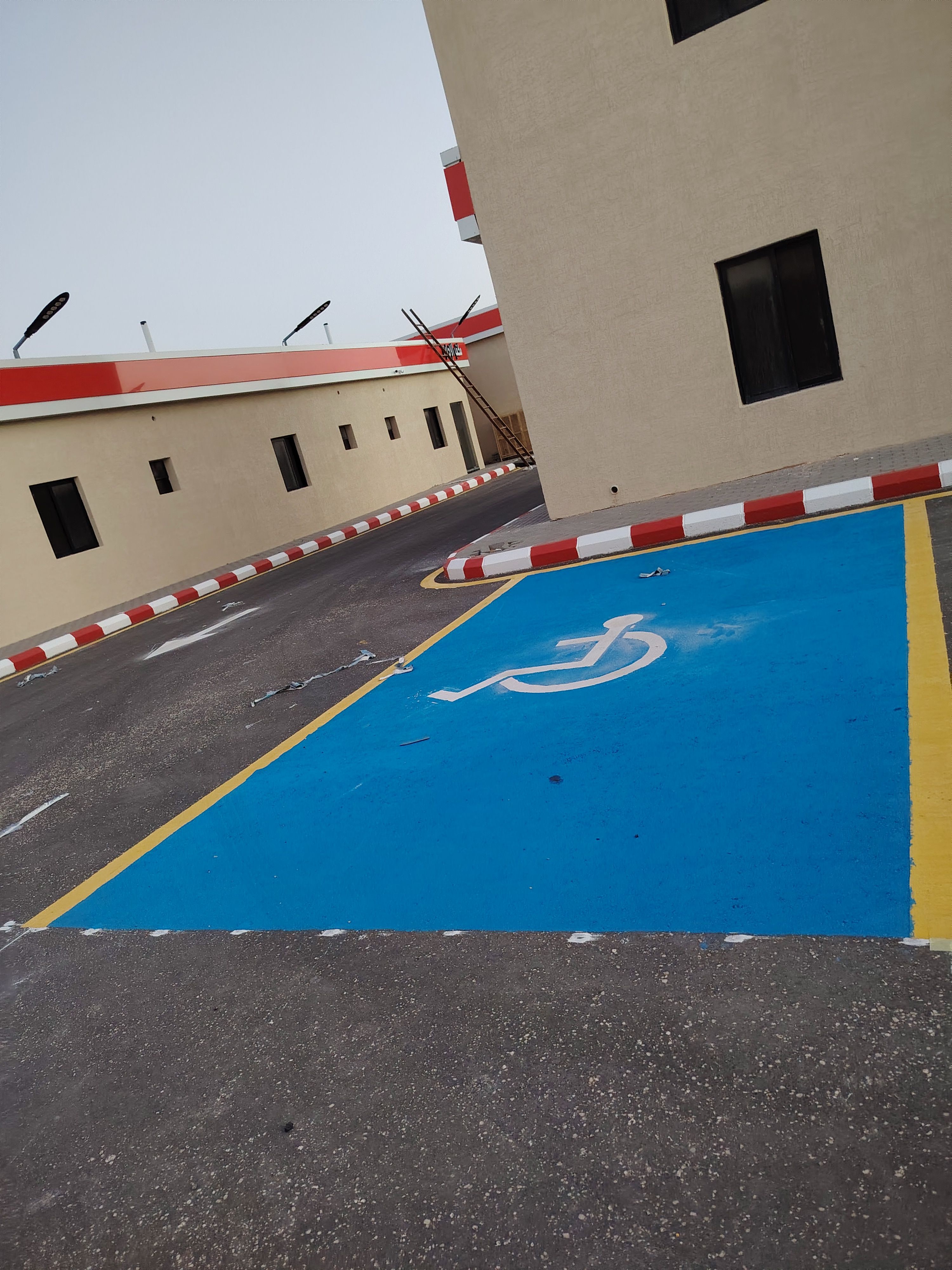 تخطيط الطرق والموقف للسياره - Image 15