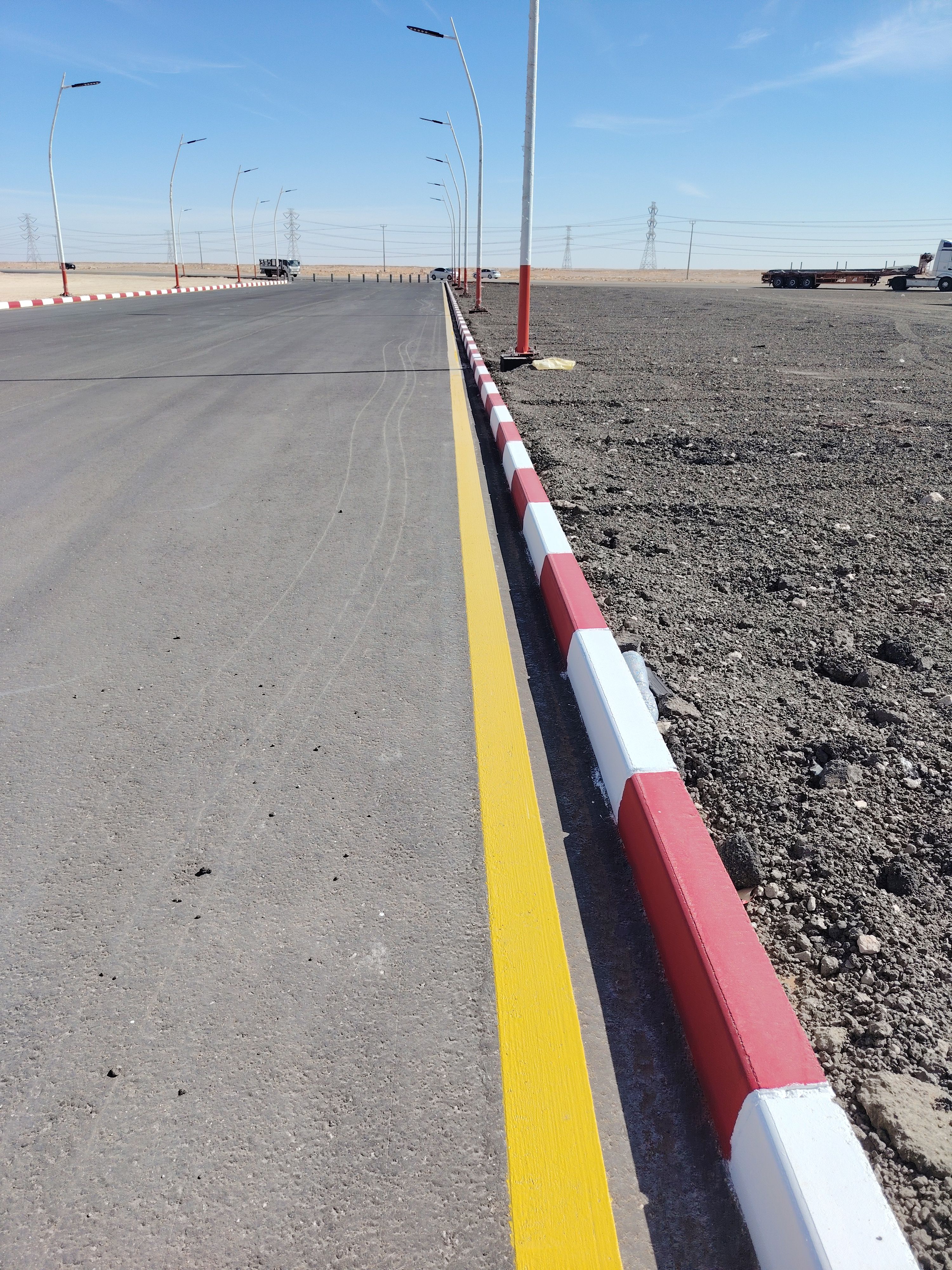 تخطيط الطرق والموقف للسياره - Image 16