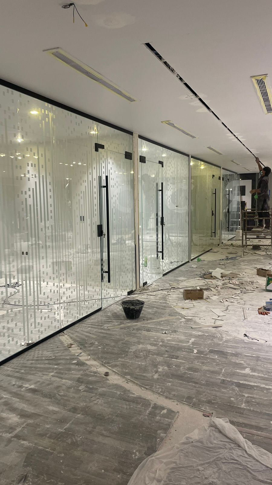 زجاج سكريت - Image 2