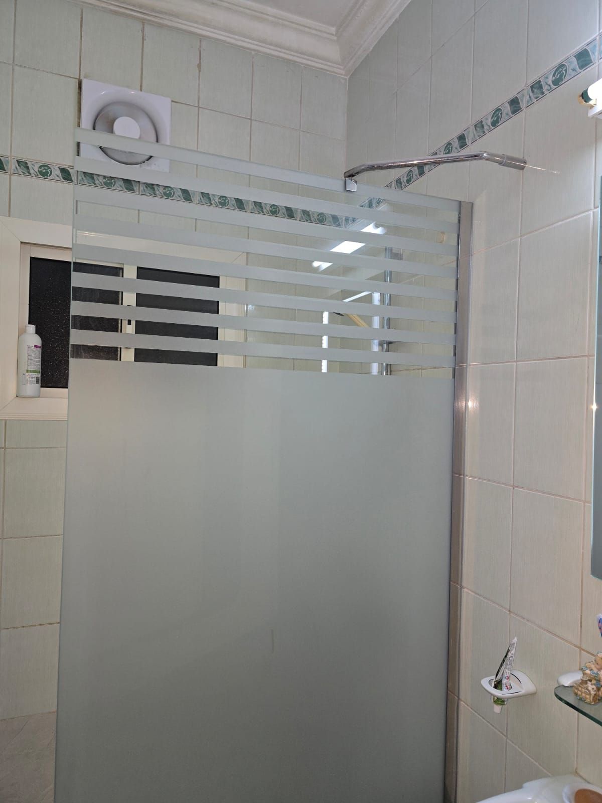 زجاج سكريت - Image 7