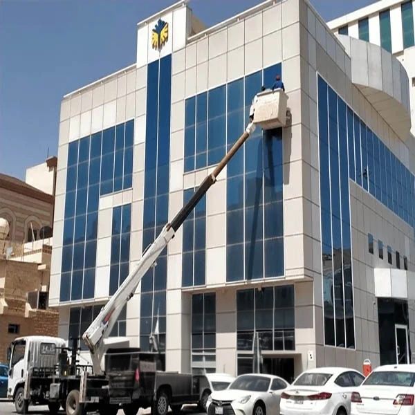 شركة تنظيف واجهات زجاجيه بالرياض