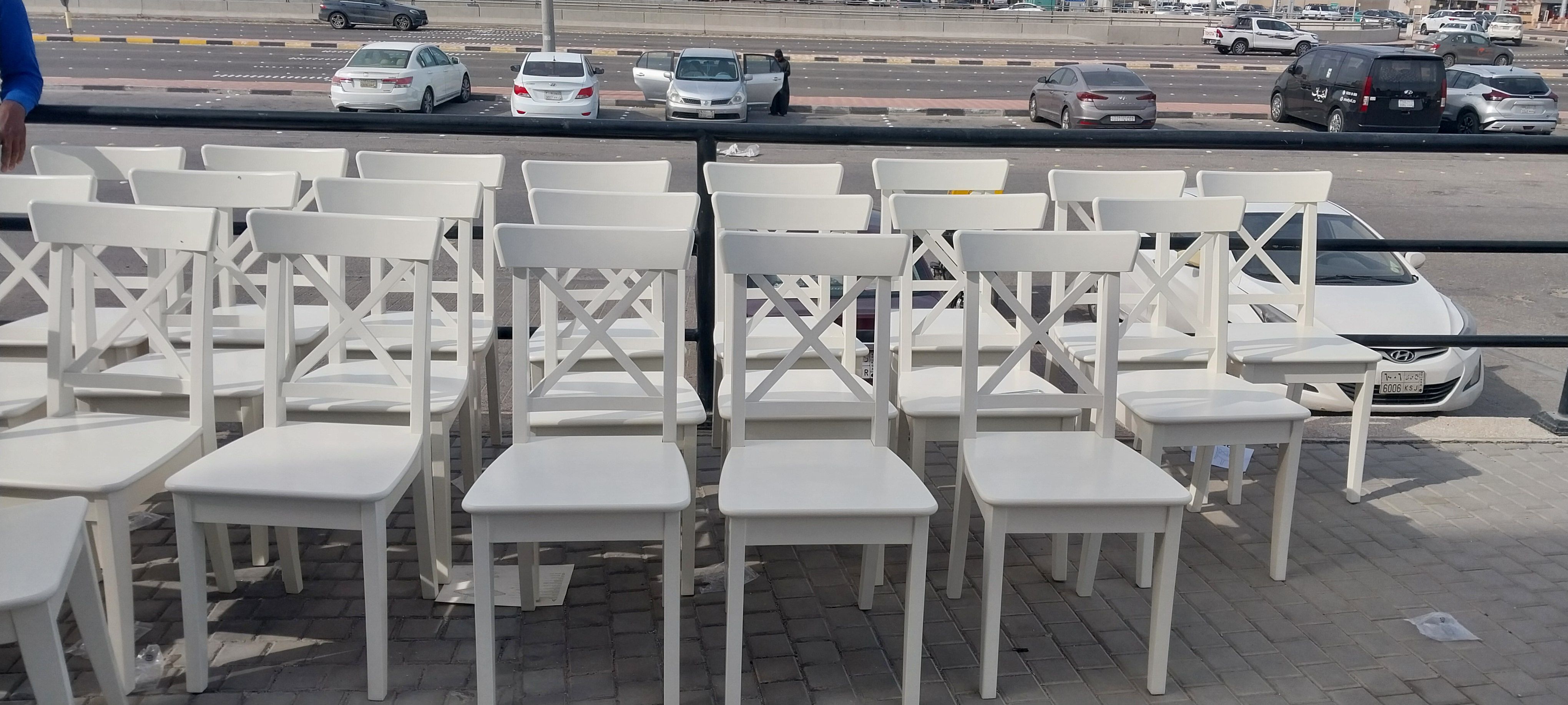 نقل عفش فك وتركيب جميع انواع الأثاث وتركيب الستاره وتركيب ال - Image 10