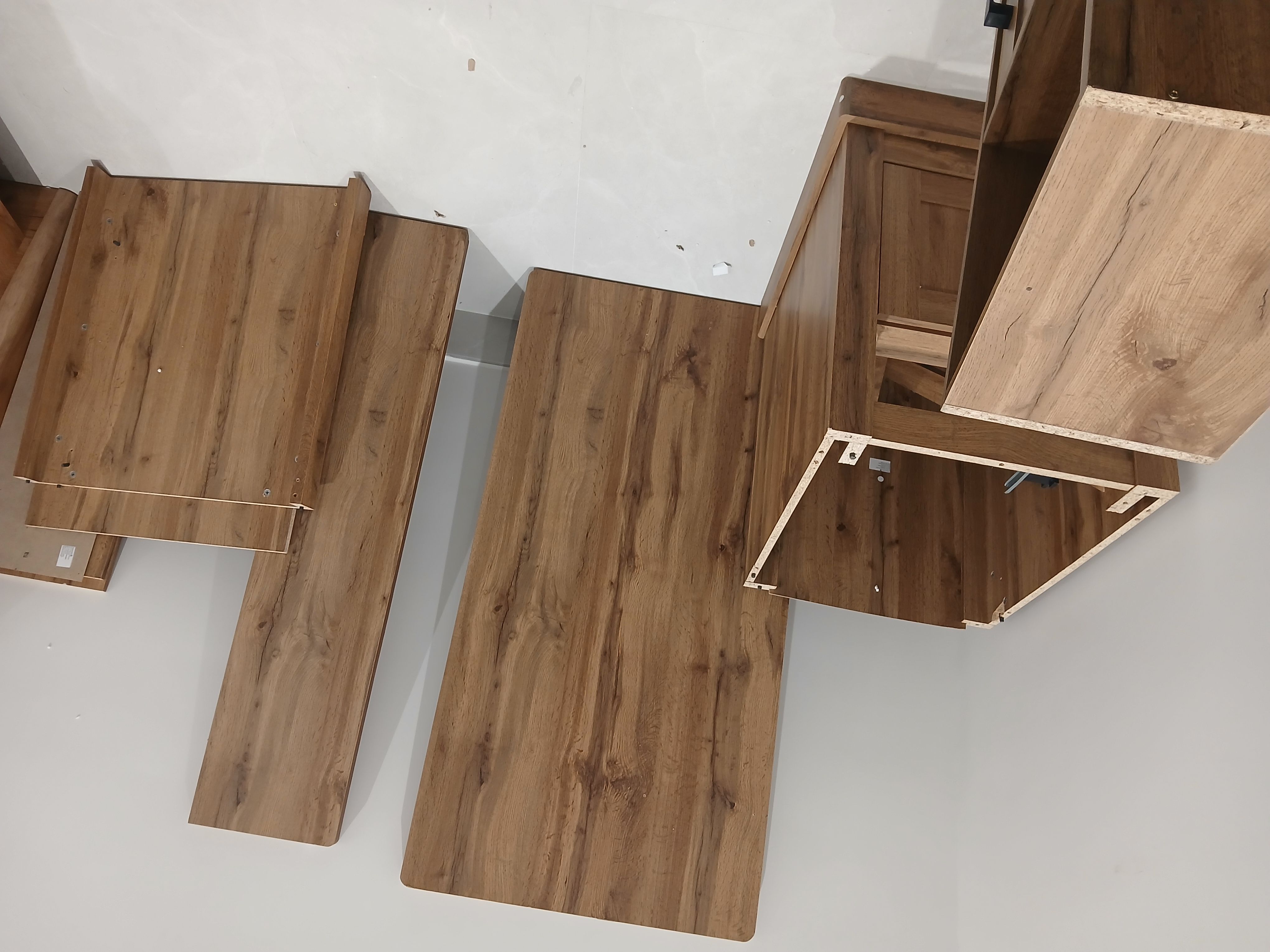 مؤسسة الرائد لنقل والخدمات اللوجستية - Image 3