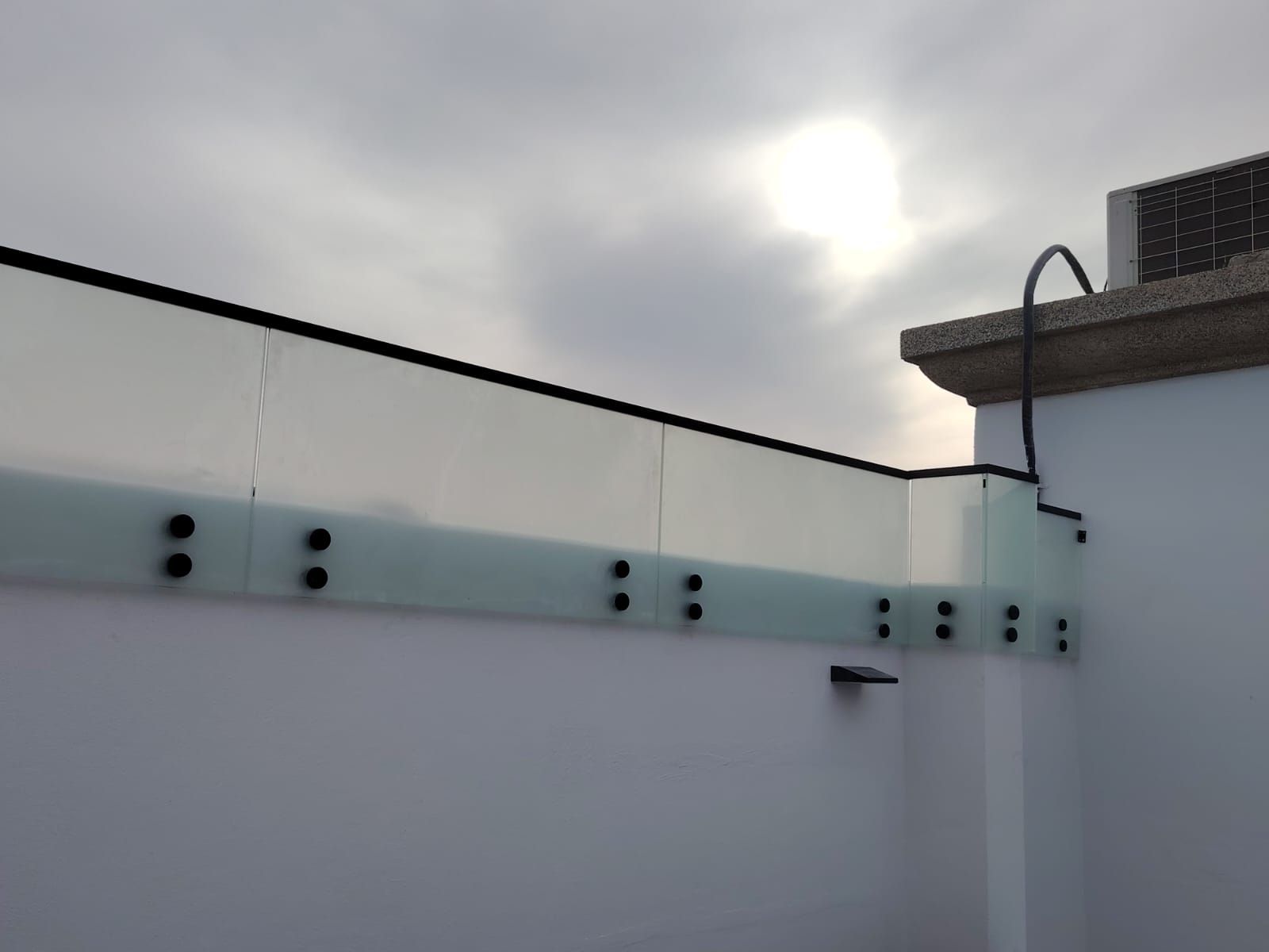 زجاج سكريت - Image 6