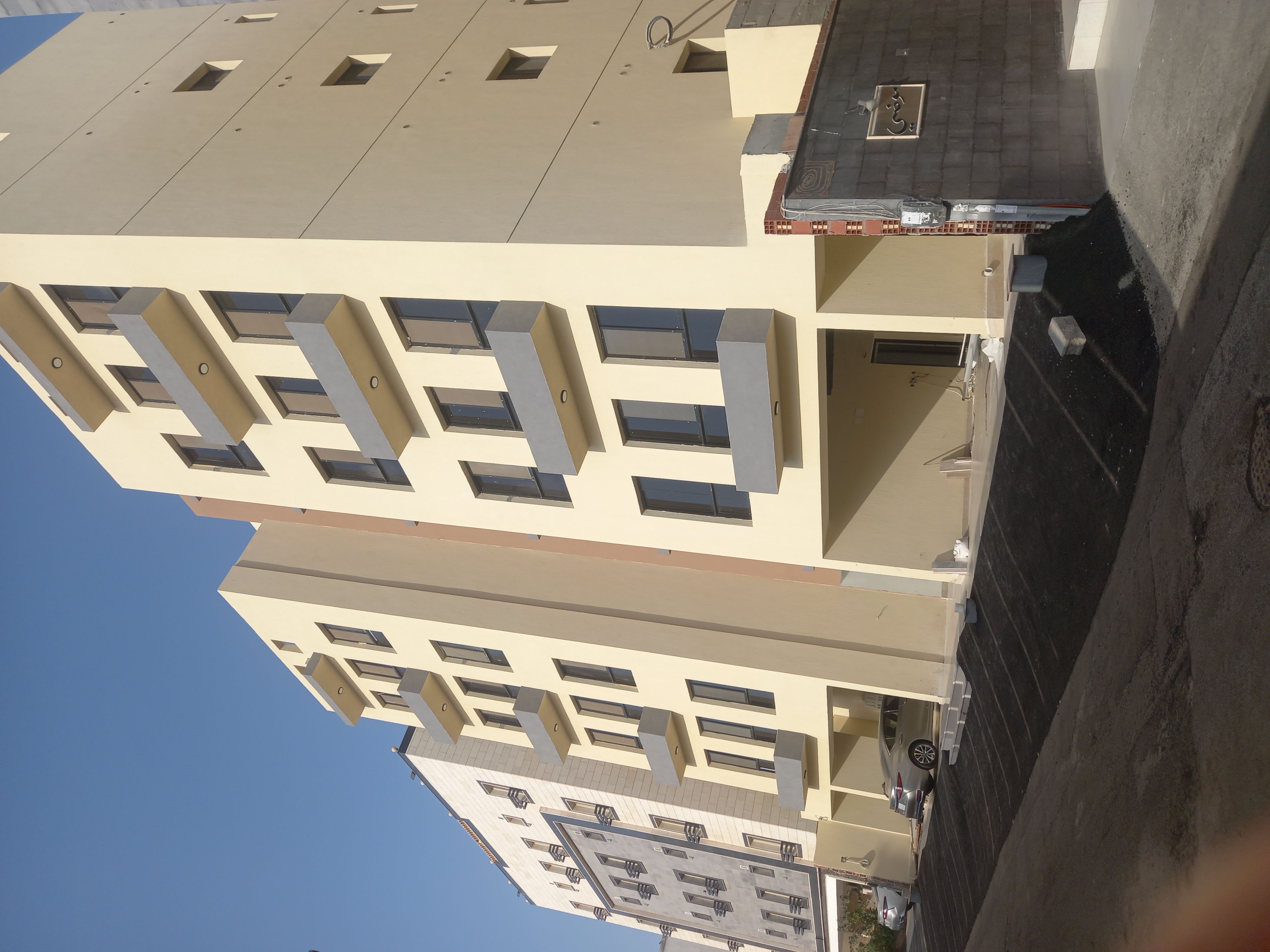 معلم بروفايل وكسر الرخام وازالة الدهانات القديمه - Image 5