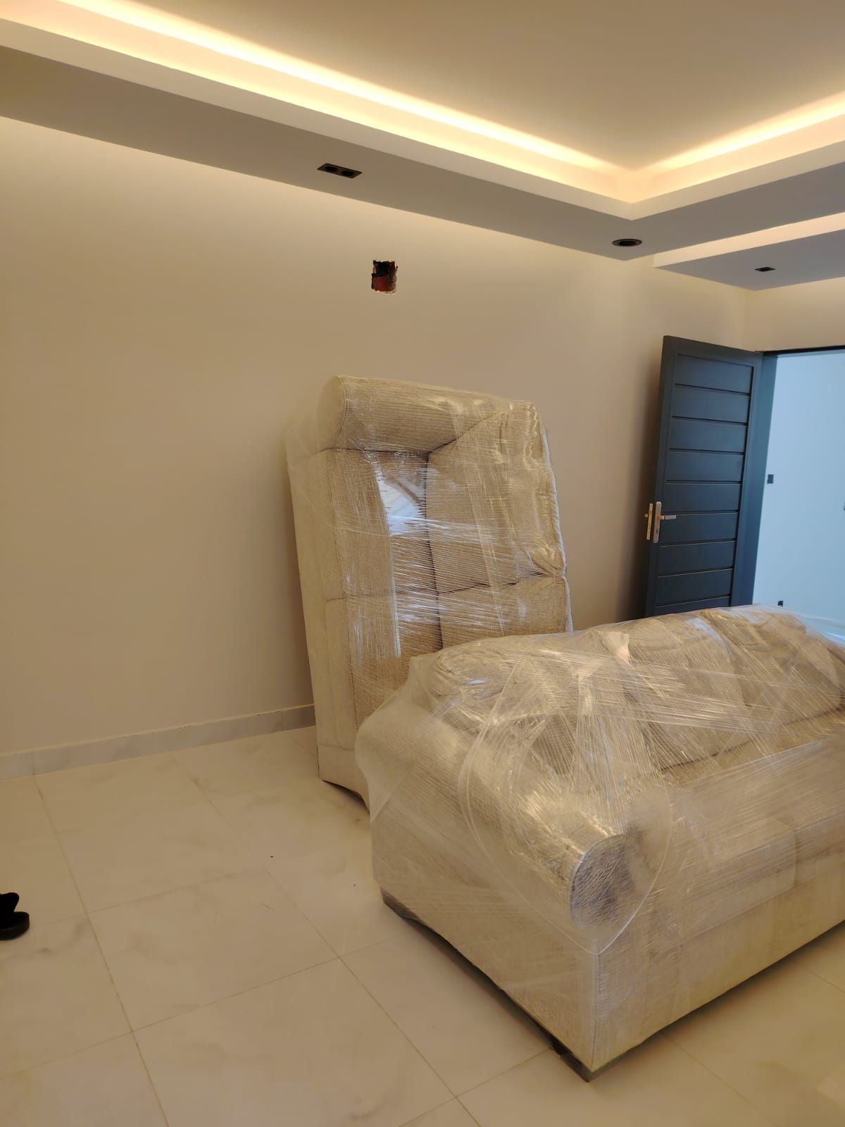 شركه نخبه الشرقيه لنقل العفش والاثاث والبضائع